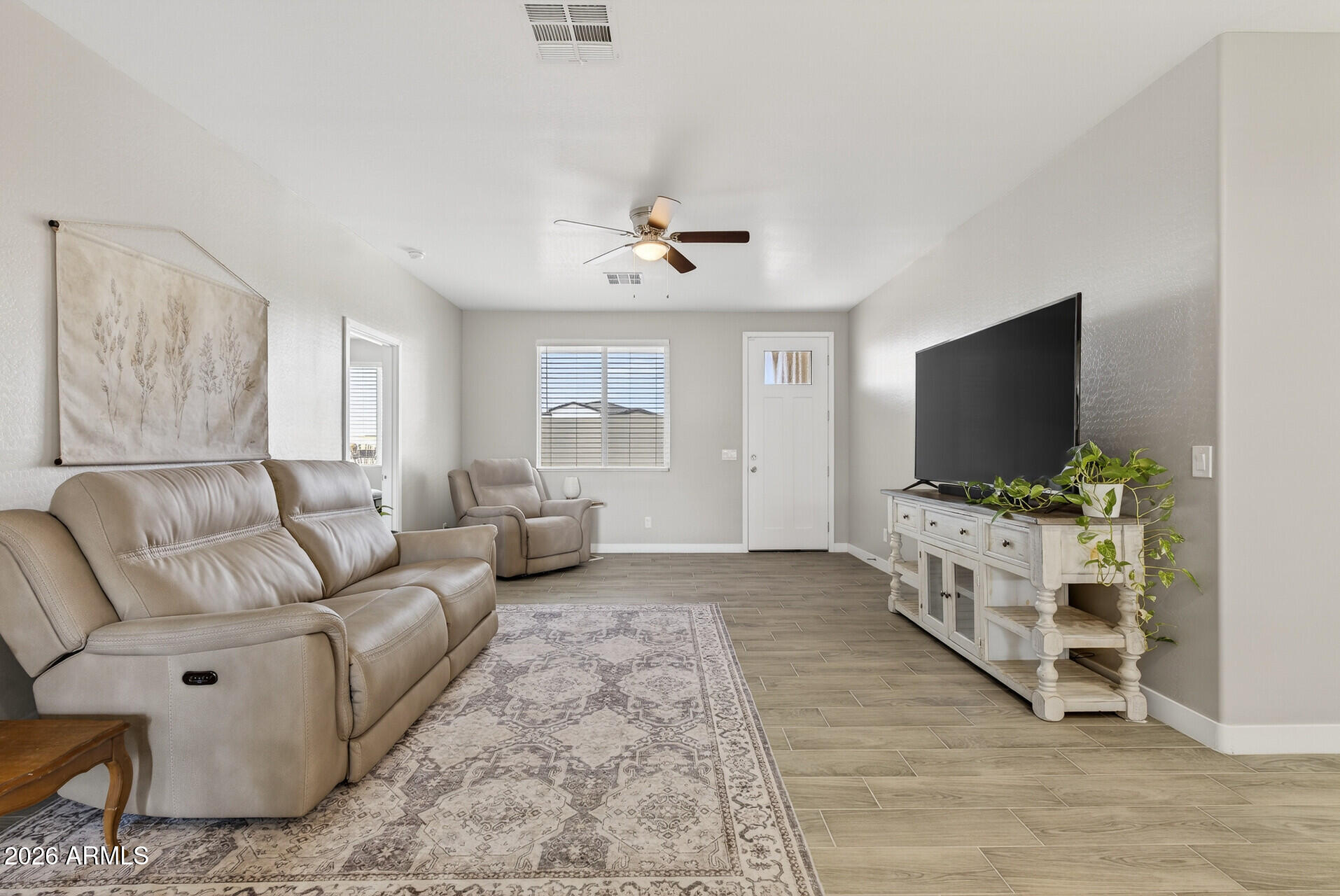 10195 W CATALINA Drive