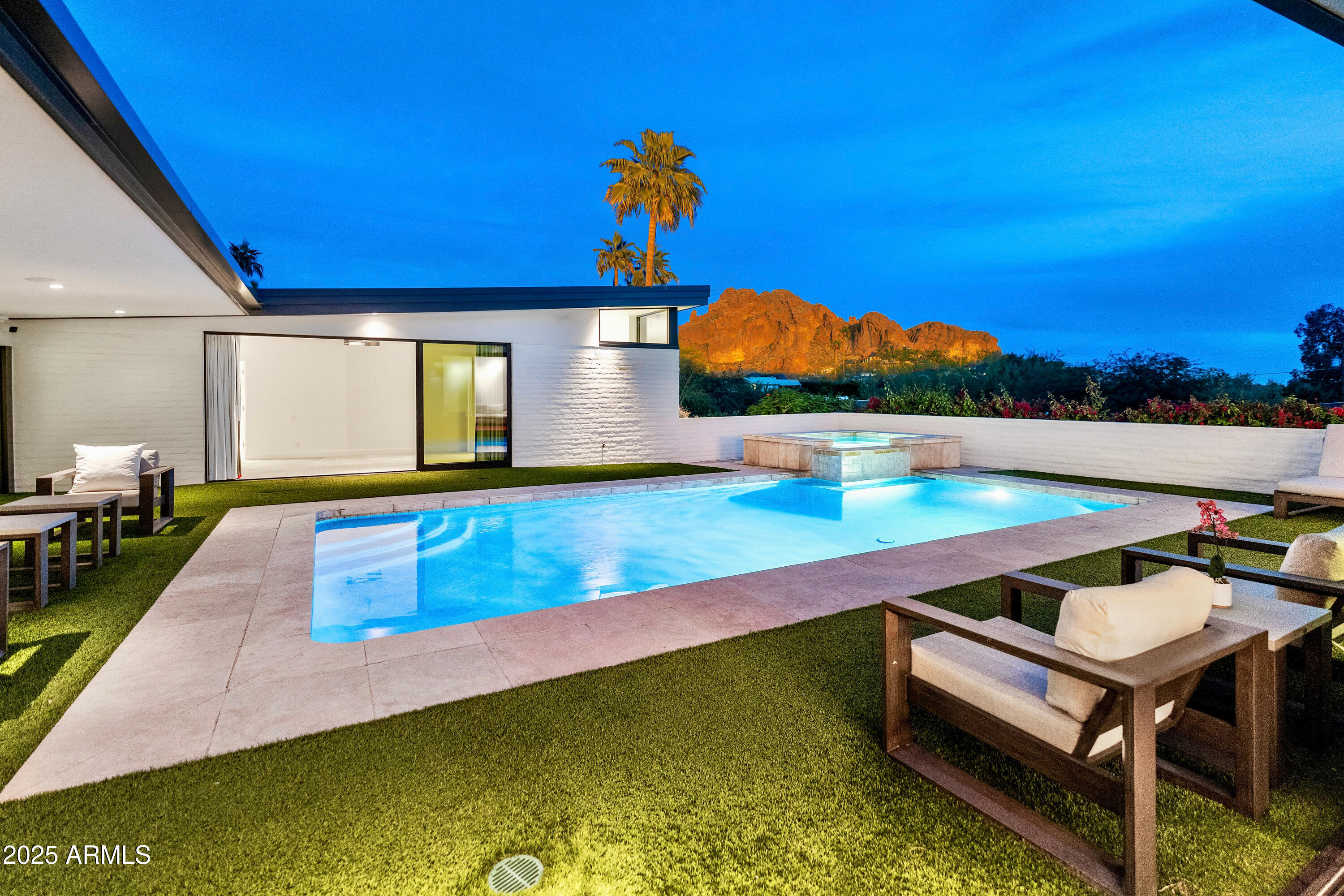 4218 E PALO VERDE Drive