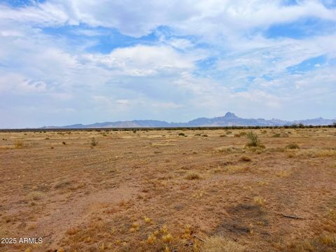 55xx2 W SALOME Highway - Tonopah AZ 85354