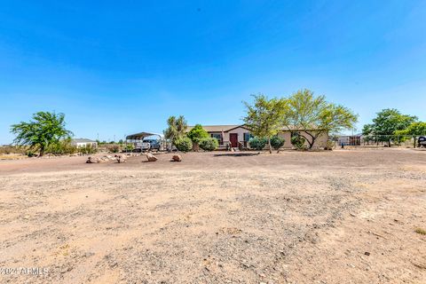 A home in Tonopah