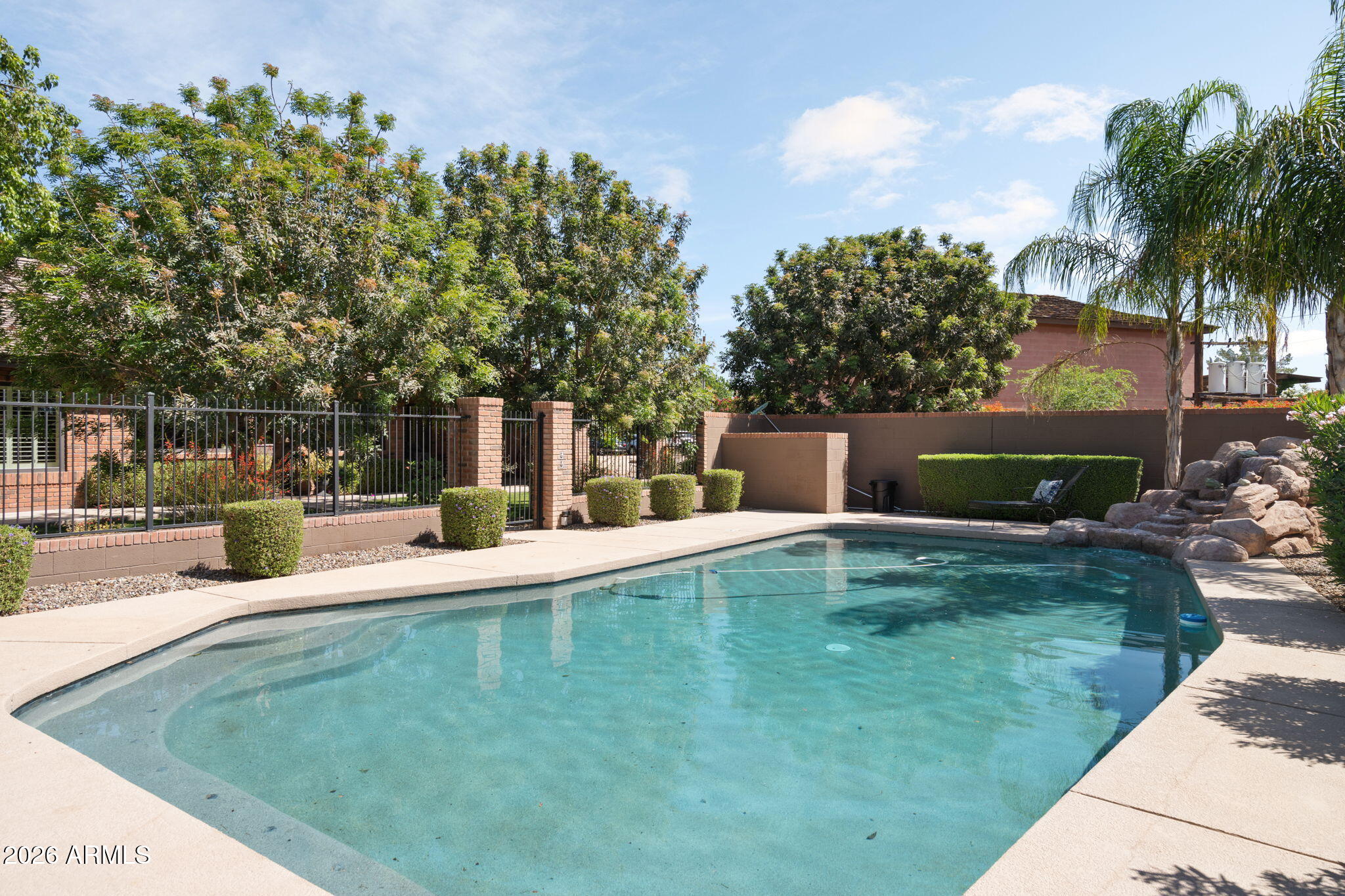 Custom Estate - Residential