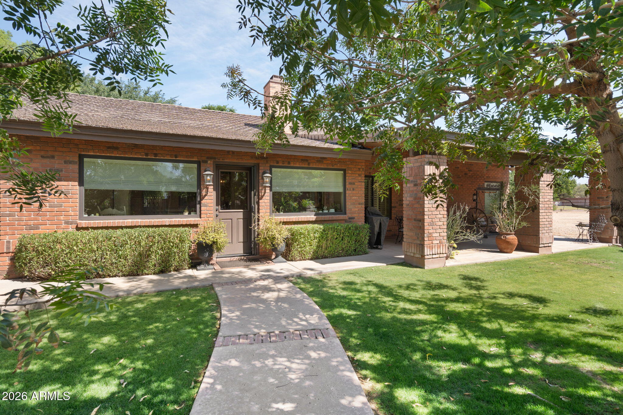 Custom Estate - Residential
