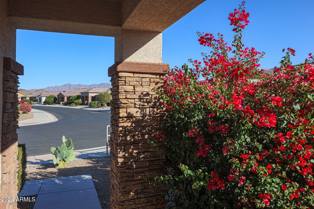 Photo of 16914 S 180th Avenue, Goodyear, AZ 85338 (MLS # 7002085)