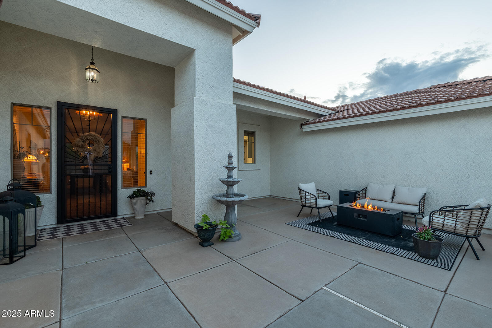 21125 E TWIN ACRES Drive