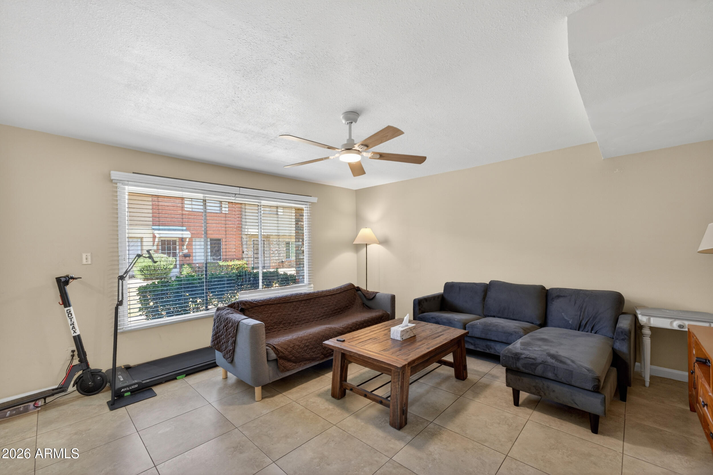 TEMPE GARDENS TOWNHOUSE CONDO LOT 81-169 - Residential