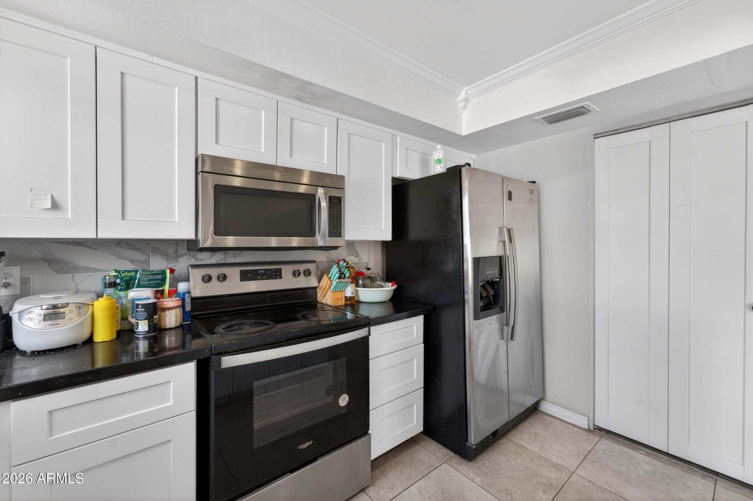 TEMPE GARDENS TOWNHOUSE CONDO LOT 81-169 - Residential