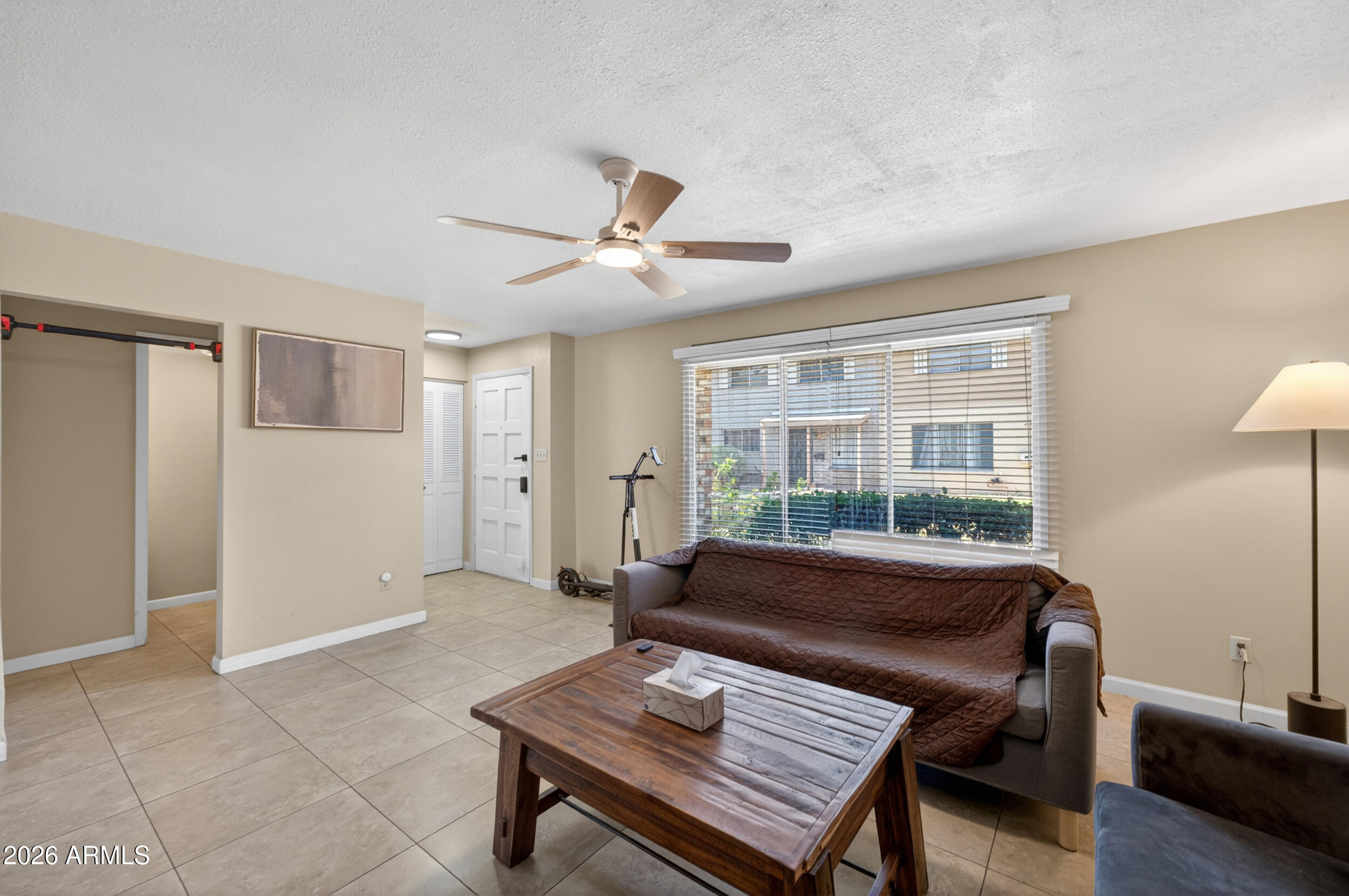 TEMPE GARDENS TOWNHOUSE CONDO LOT 81-169 - Residential