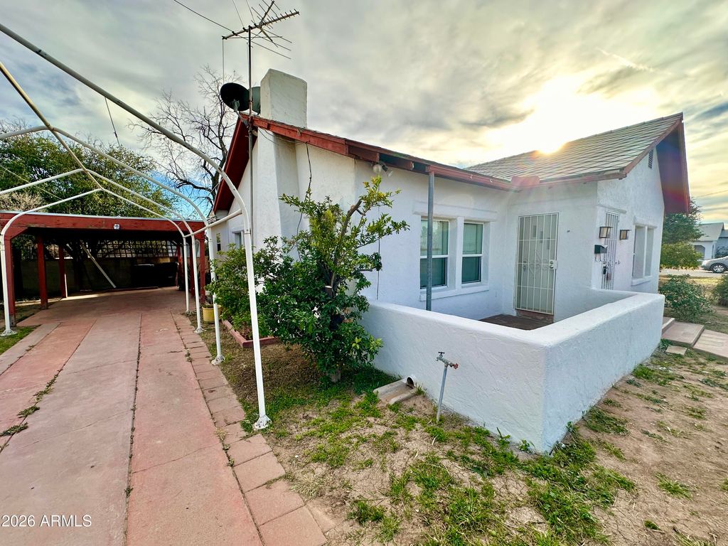 Photo of 591 W Central Avenue, Coolidge, AZ 85128 (MLS # 6987716)