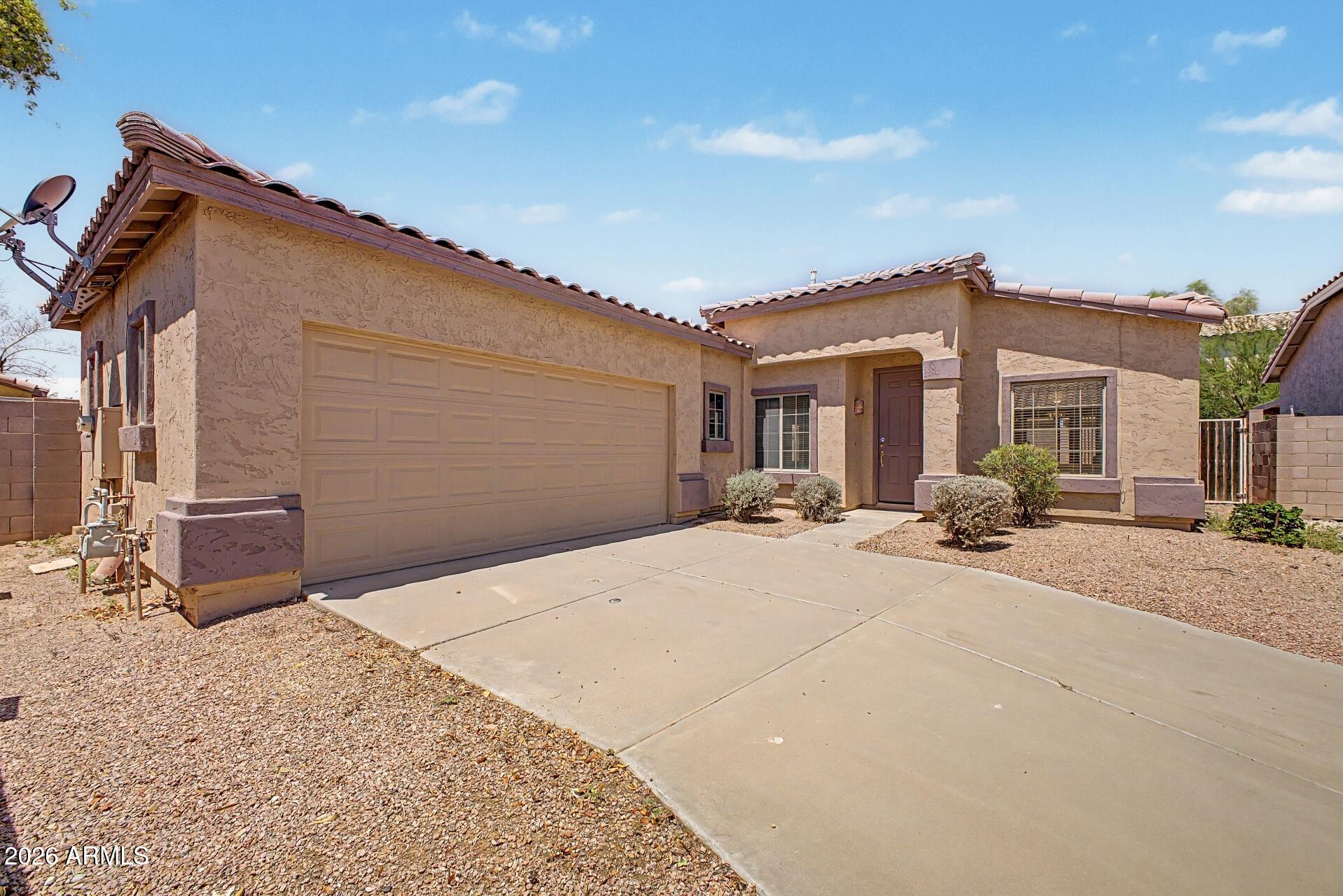 2606 E LA COSTA Drive