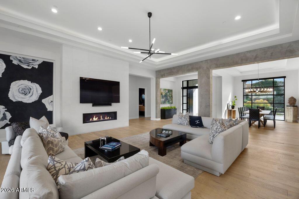 6416 E CALLE CAMELIA --