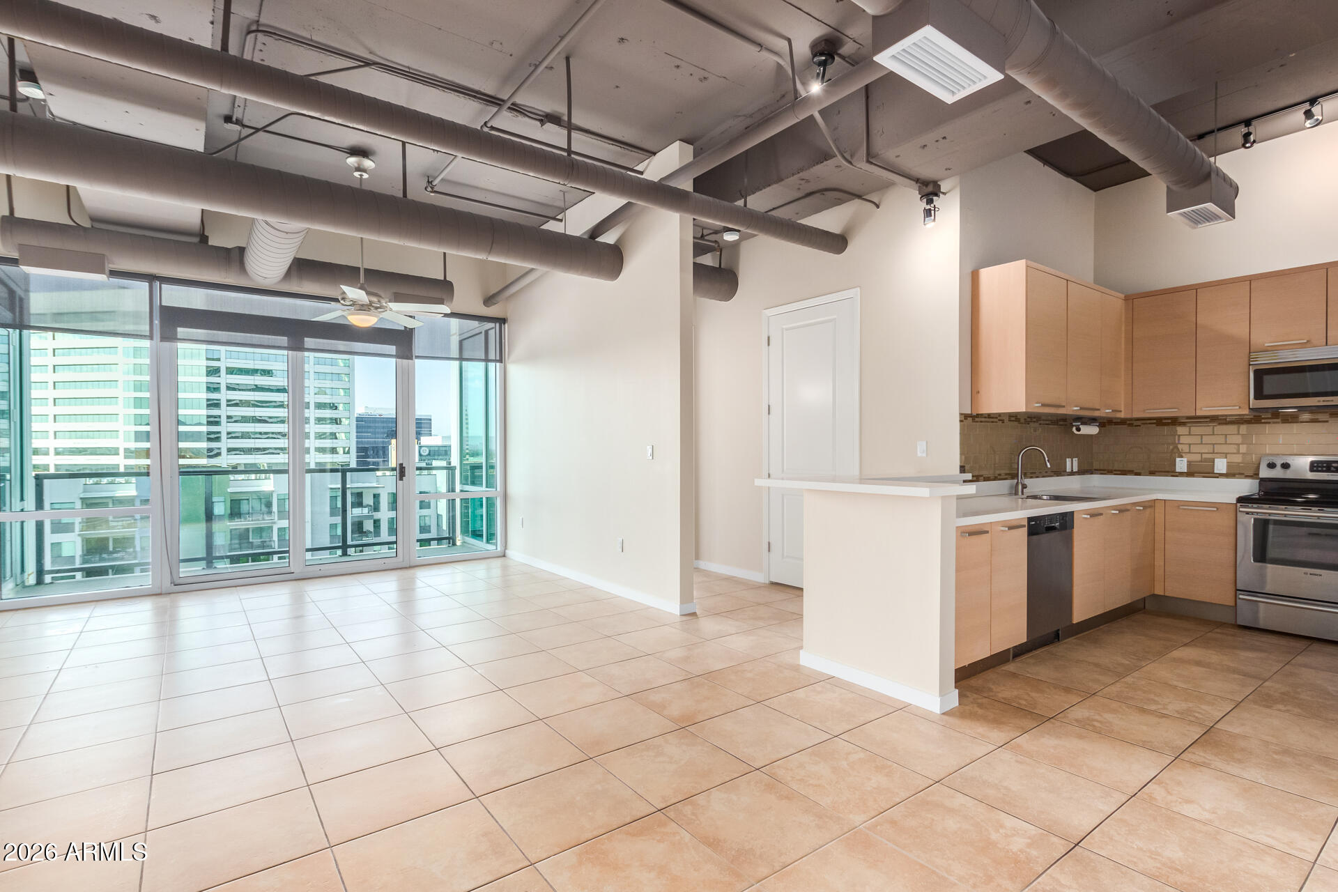 1 E LEXINGTON Avenue 802