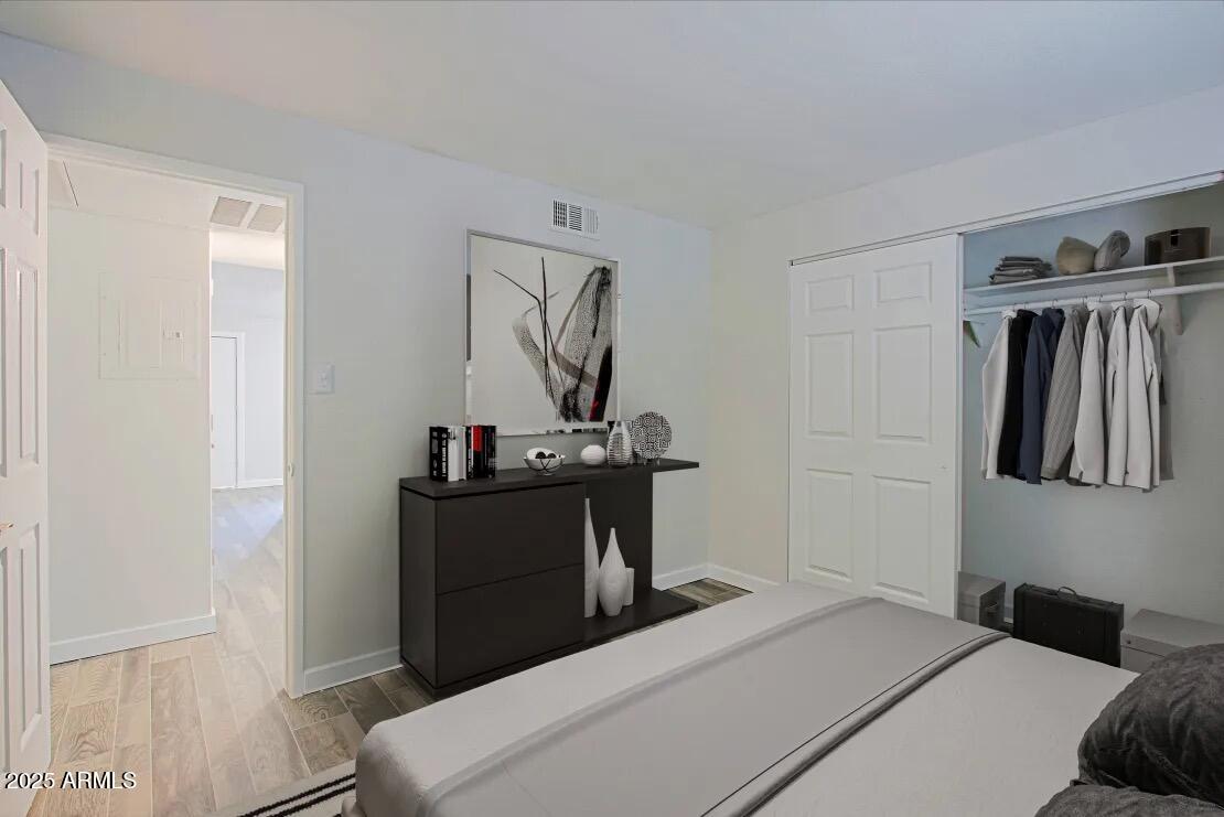 1248 S Vineyard -- 1