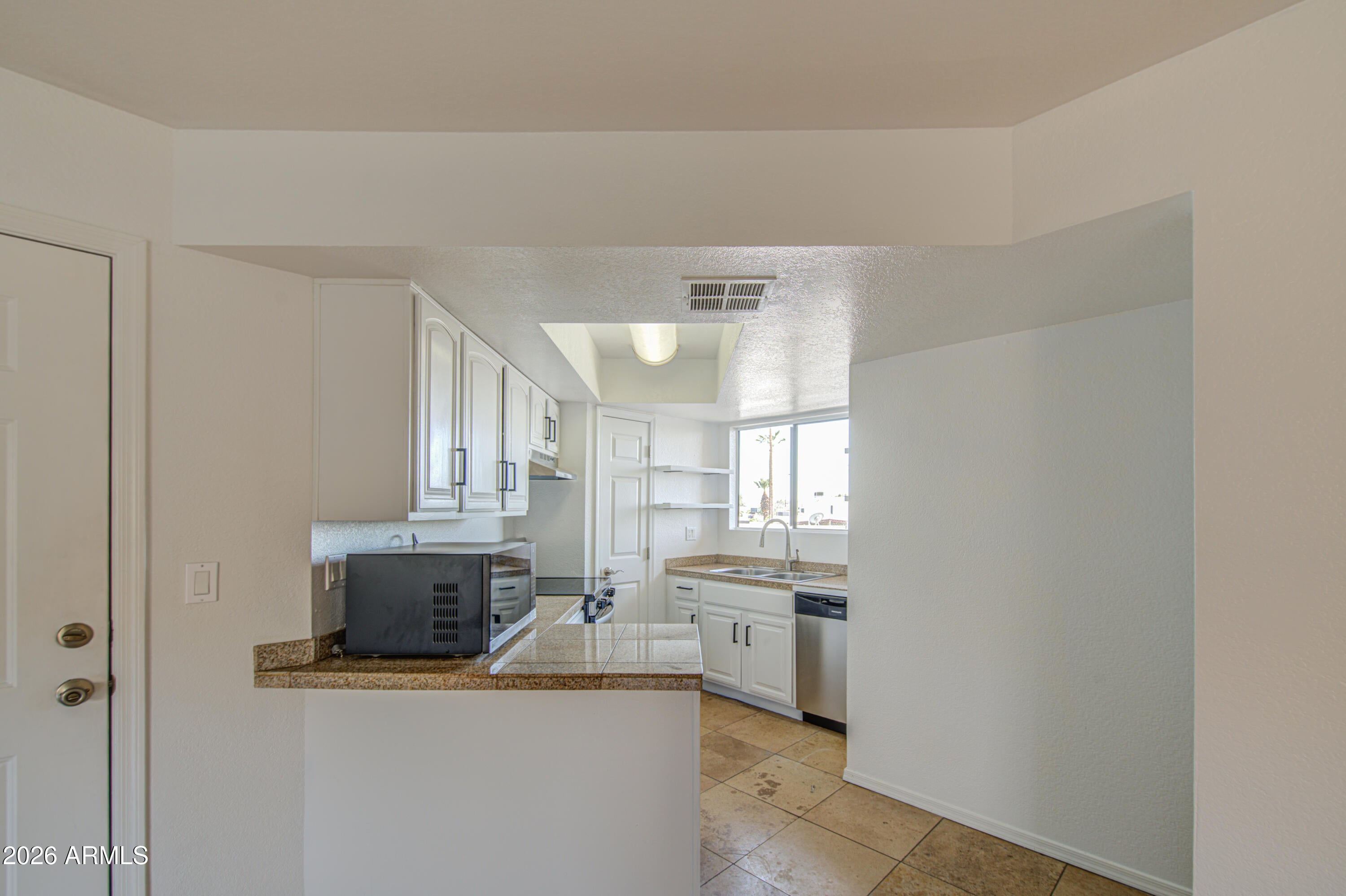 2228 N 52ND Street 241