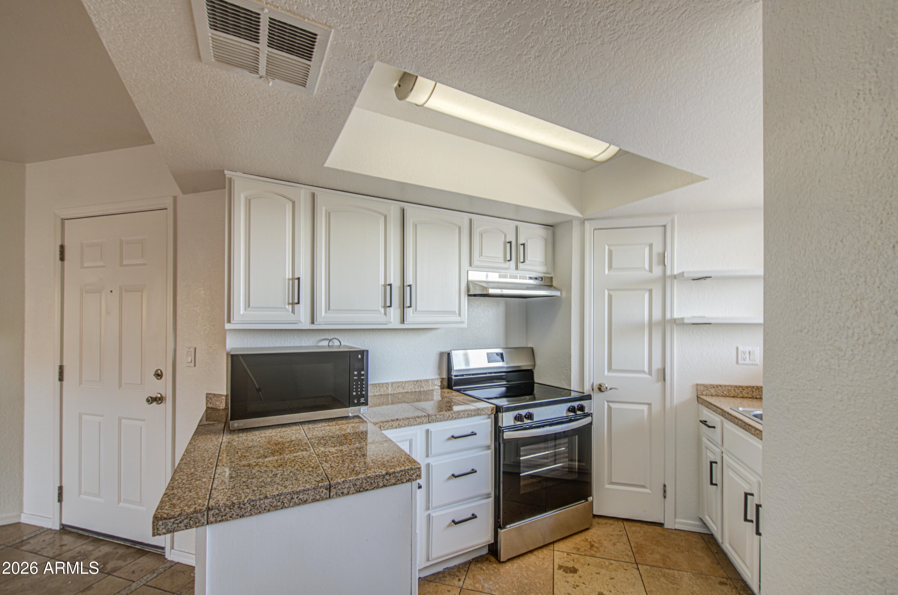 2228 N 52ND Street 241