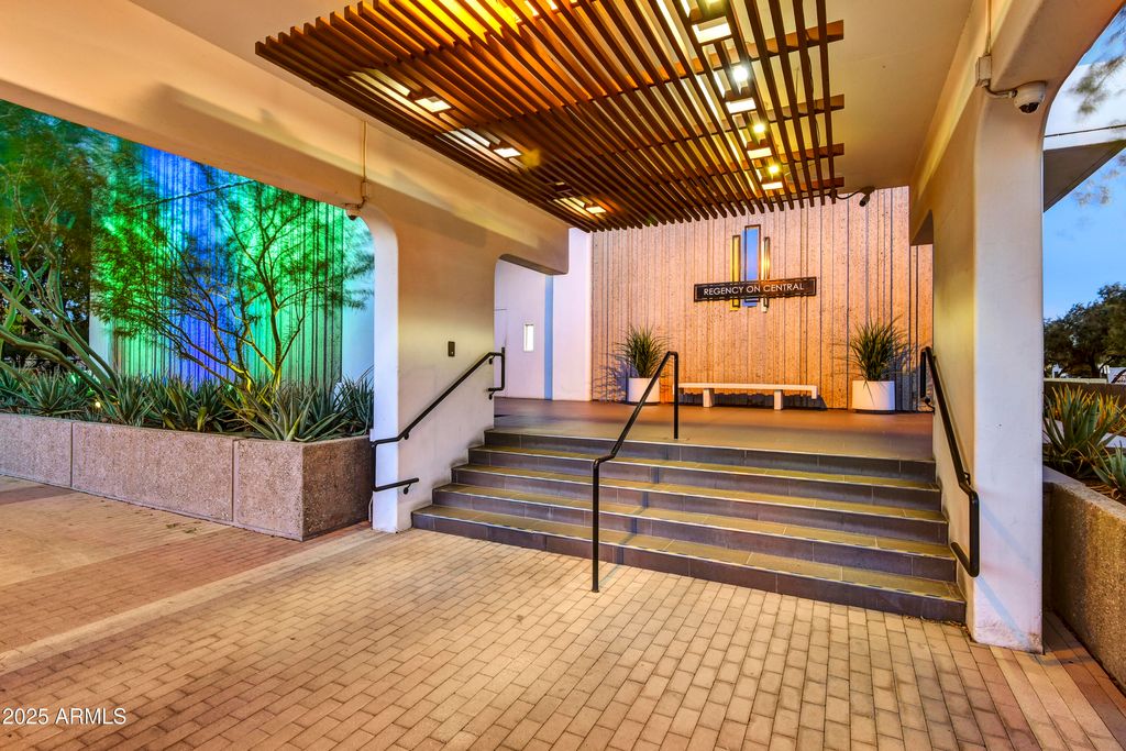 Photo of 2323 N Central Avenue #203, Phoenix, AZ 85004 (MLS # 6932970)