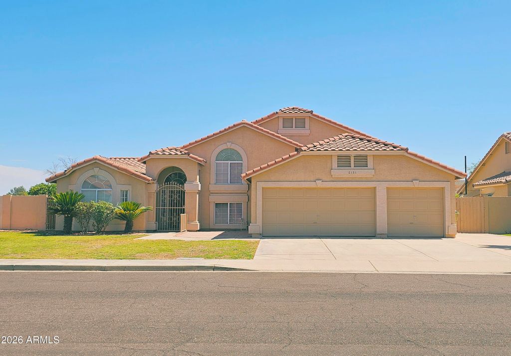 Photo of 6131 W Desert Cove Avenue, Glendale, AZ 85304 (MLS # 7042827)