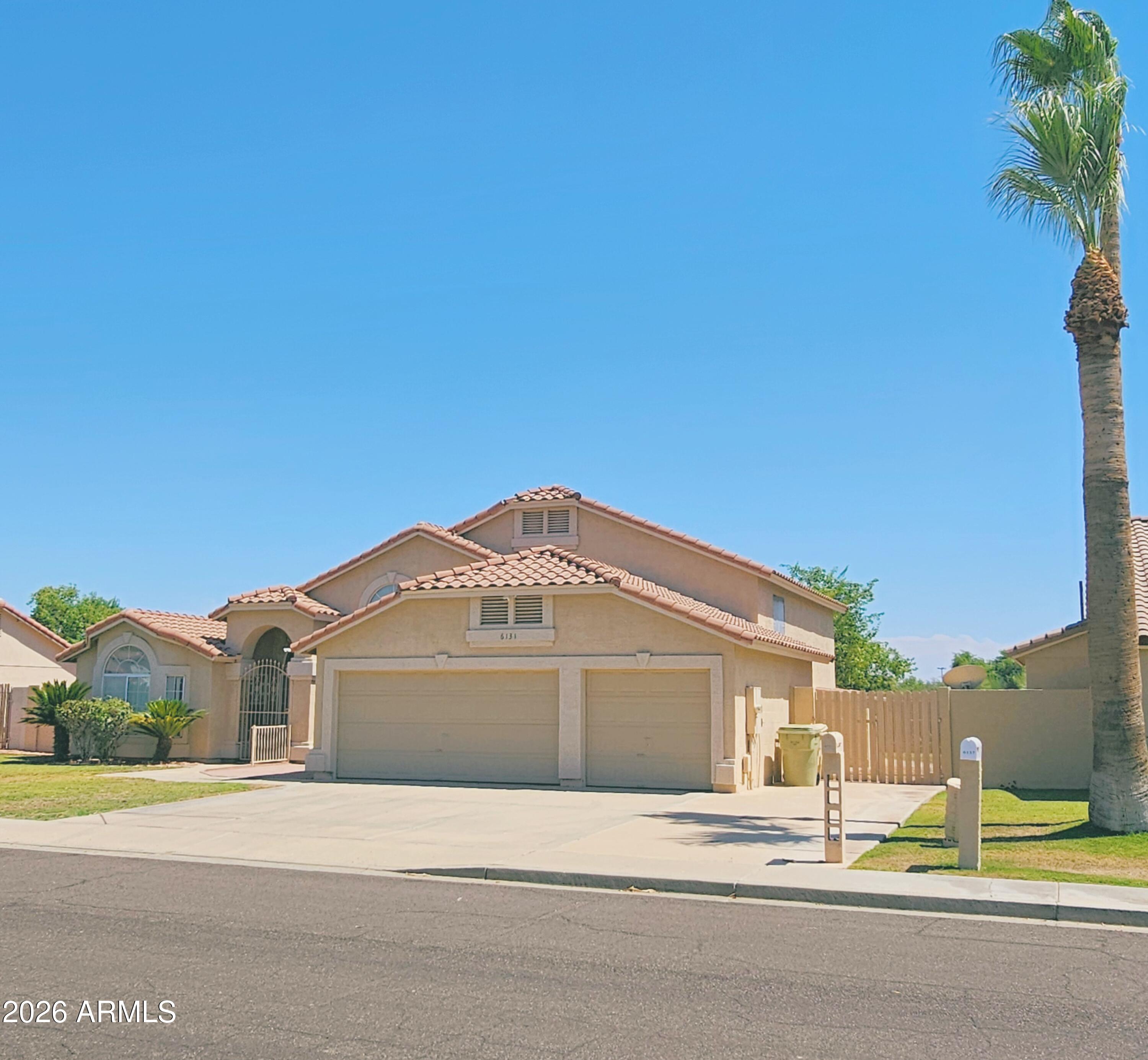 6131 W DESERT COVE Avenue
