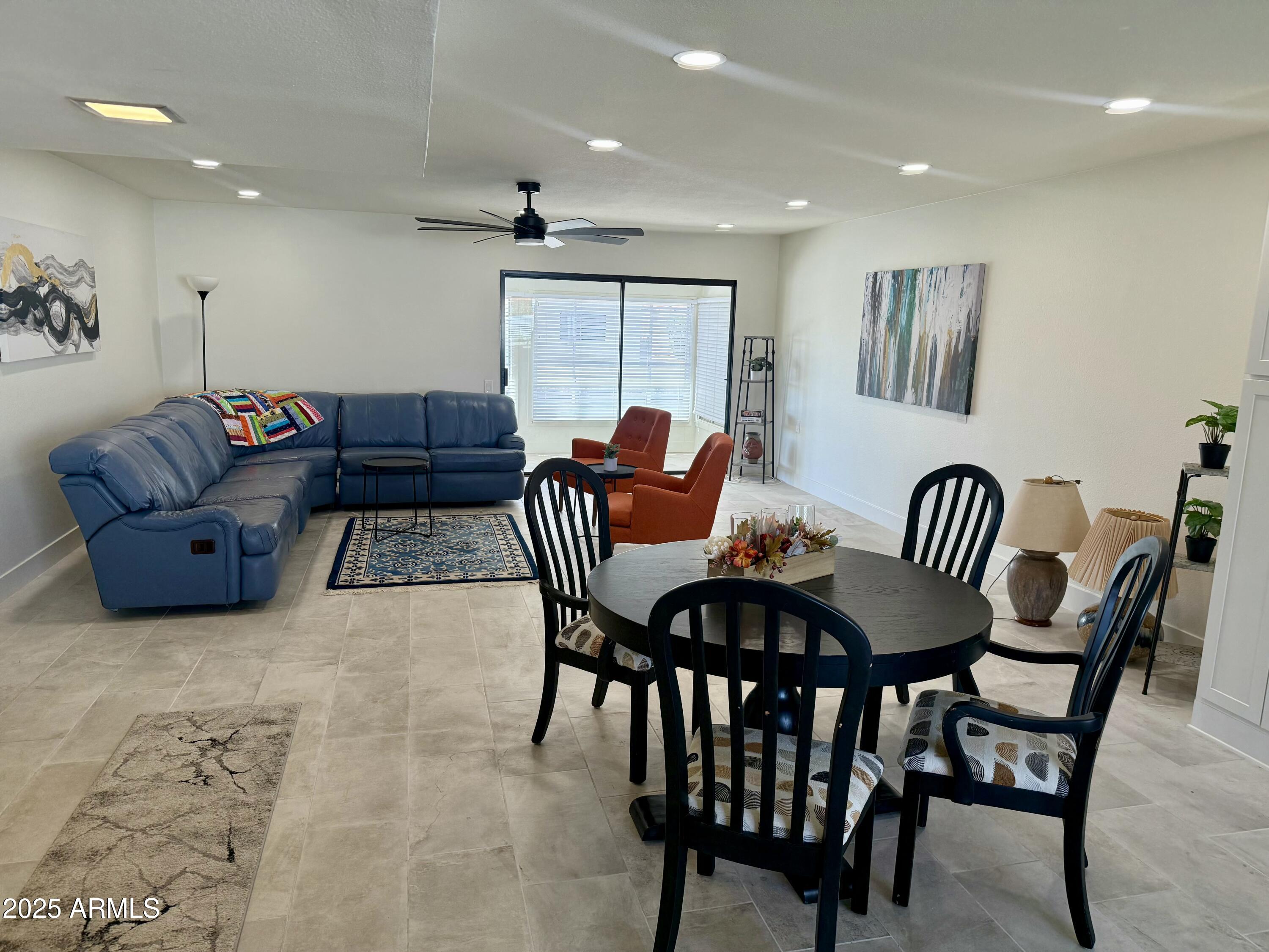 408 LEISURE WORLD --