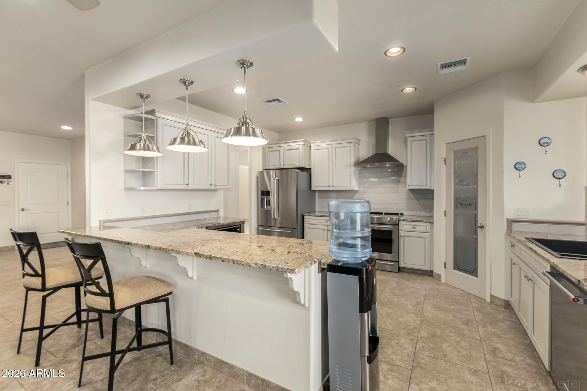 304 E MCKELLIPS Boulevard