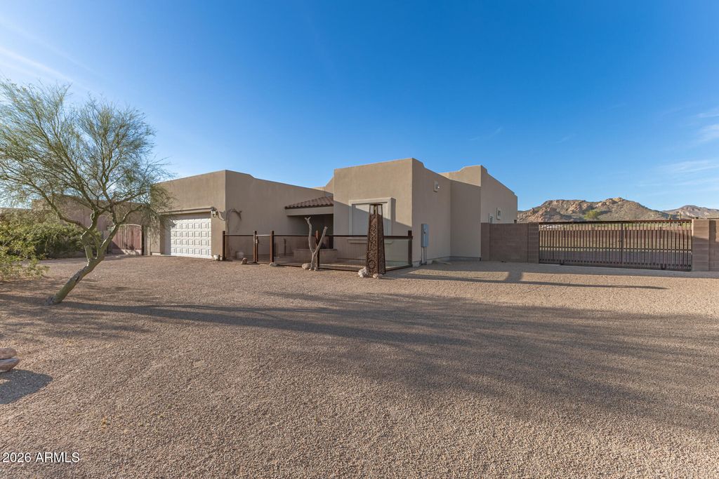 Photo of 304 E Mckellips Boulevard, Apache Junction, AZ 85119 (MLS # 6997810)
