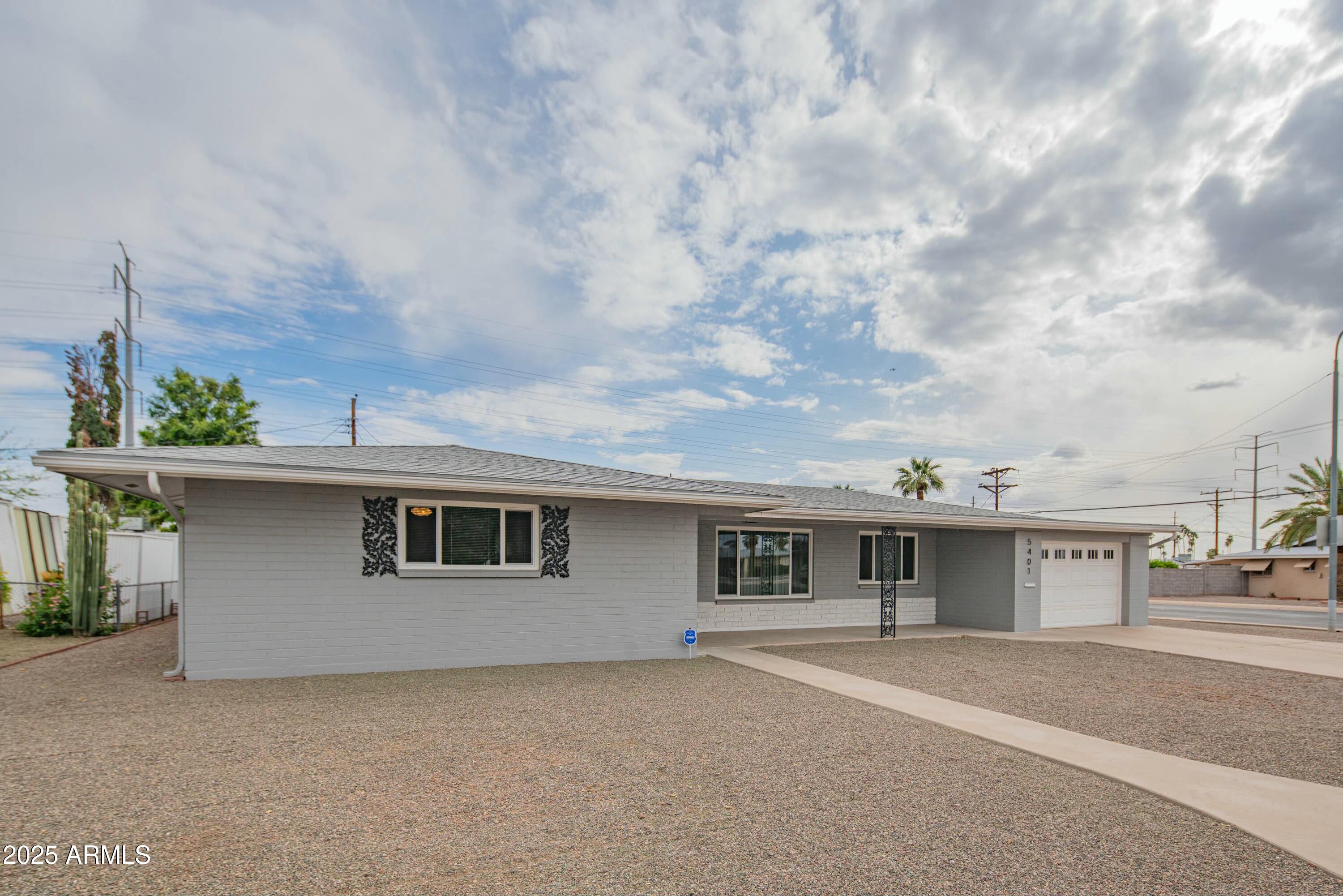 5401 E CICERO Street
