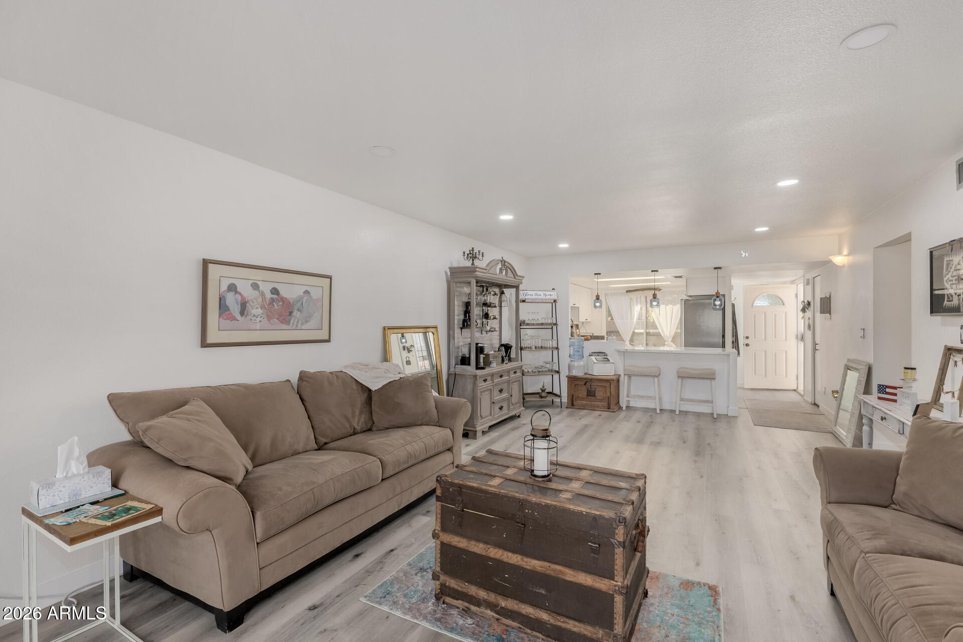 7854 E PARK VIEW Drive