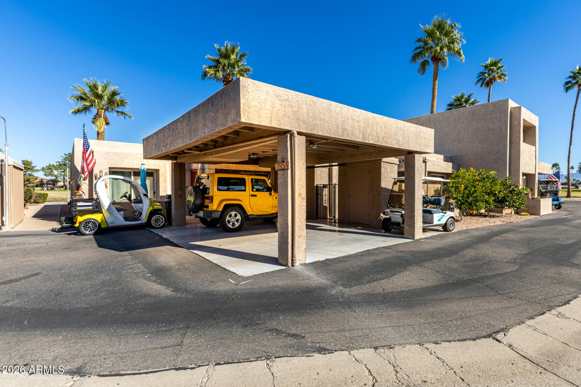 7854 E PARK VIEW Drive