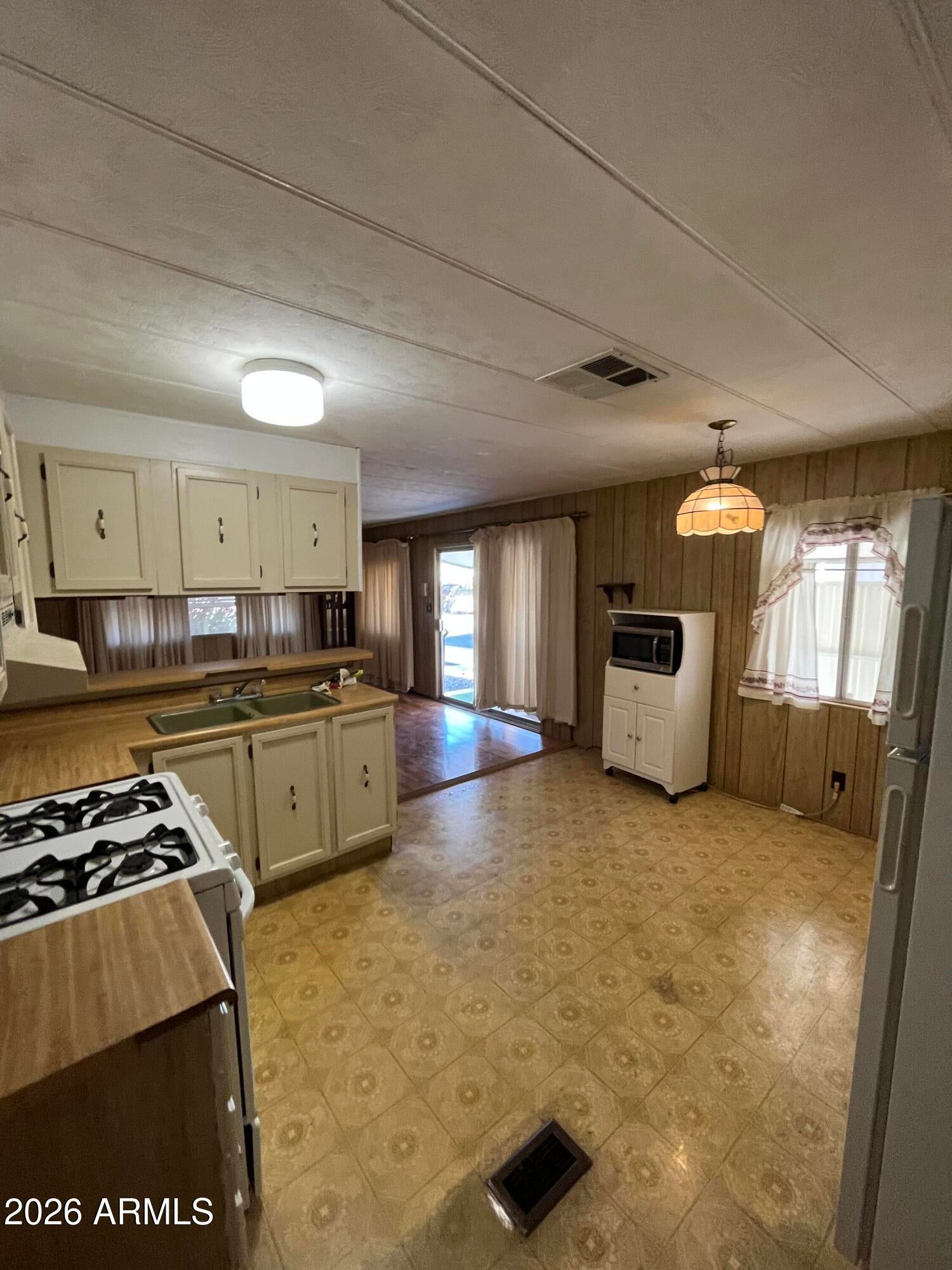 303 S Recker Road 144