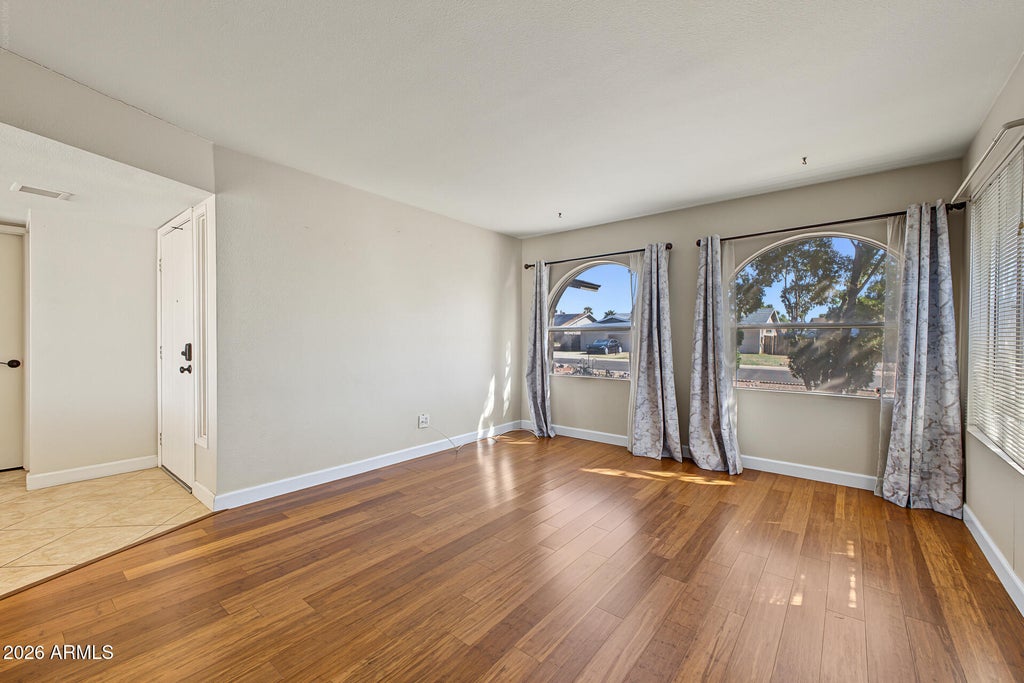 Photo of 9758 N 68th Lane, Peoria, AZ 85345 (MLS # 7095192)