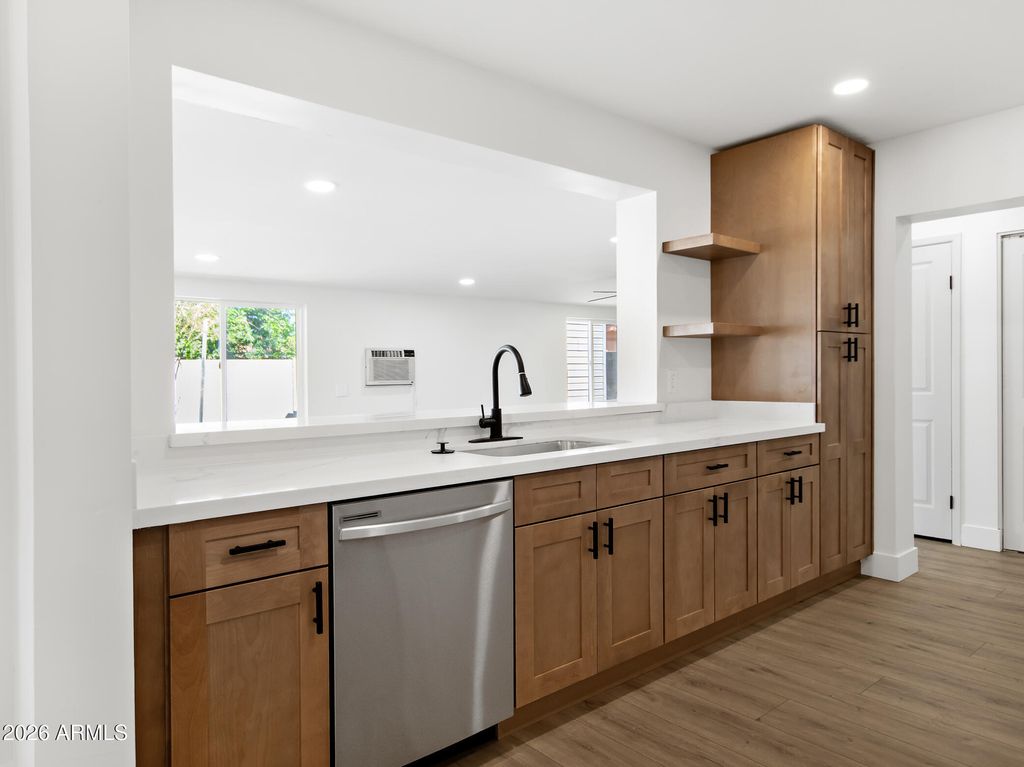 Photo of 684 W Carla Vista Drive, Chandler, AZ 85225 (MLS # 6997690)