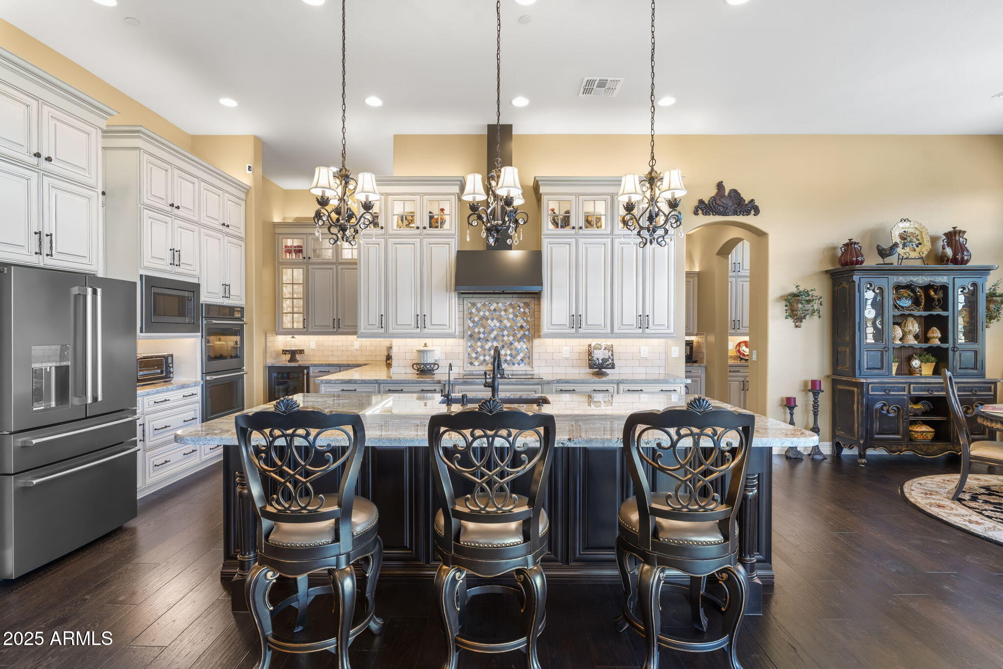 7534 W MONTE LINDO --