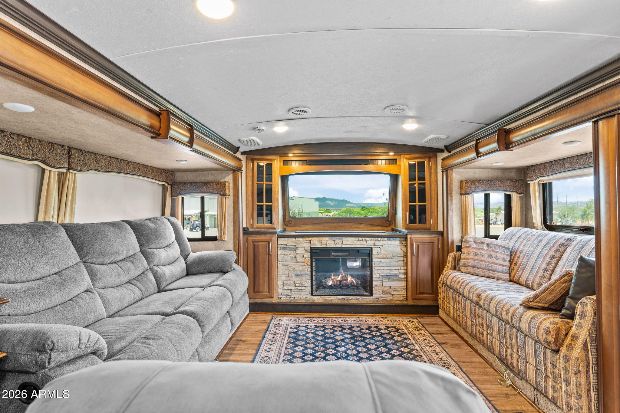 30770 S PIONEER PASS Road 393