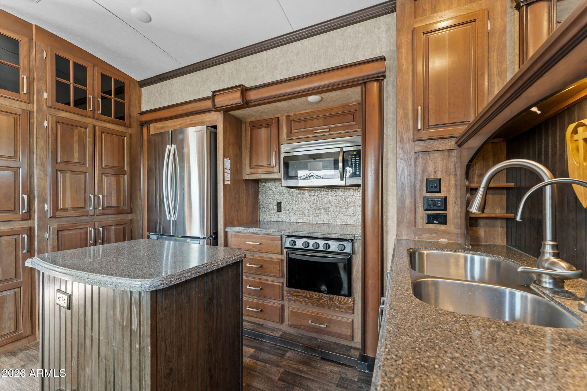 30770 S PIONEER PASS Road 393