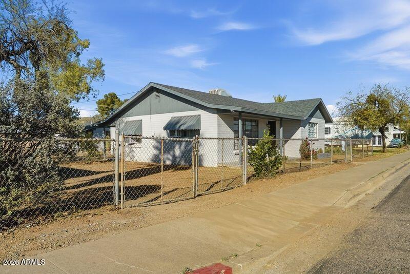 214 W AZ HIGHWAY 177 Highway