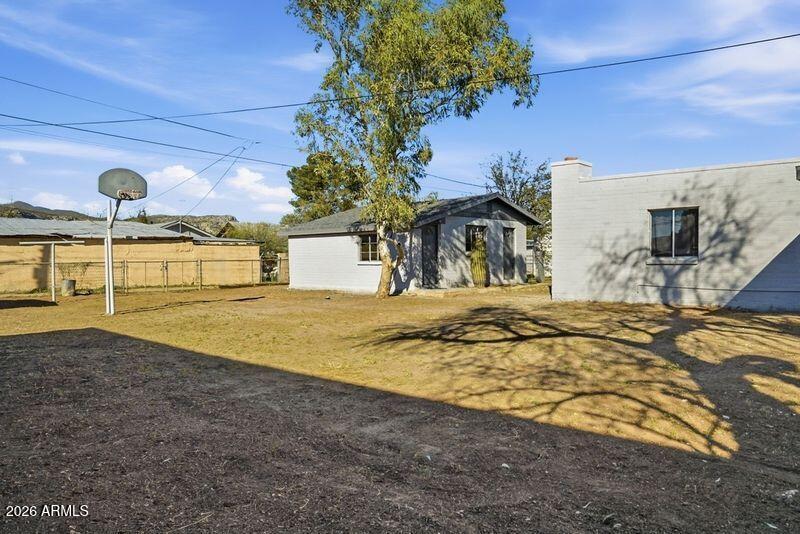 214 W AZ HIGHWAY 177 Highway