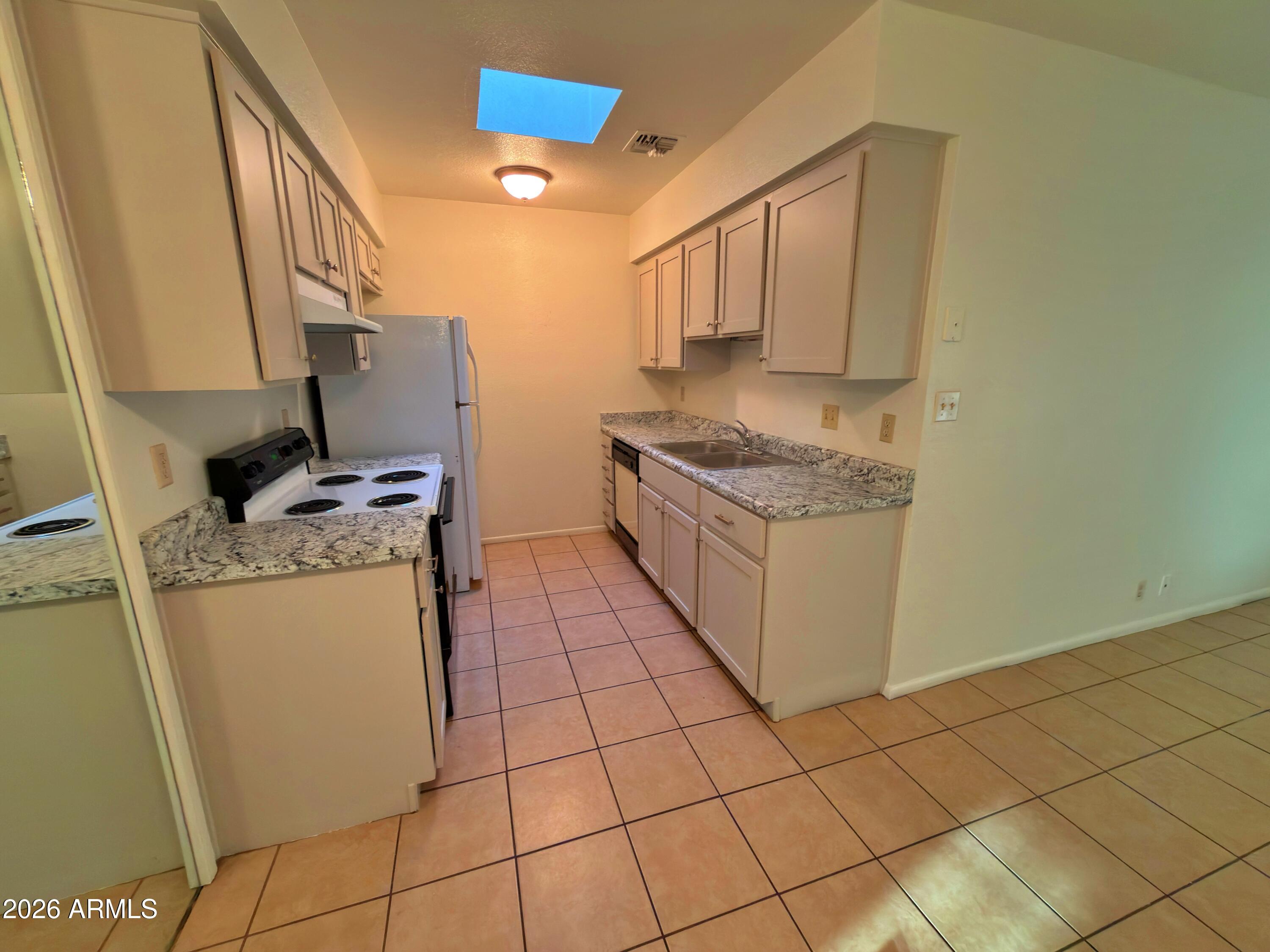 9033 W Elm Street Unit 7