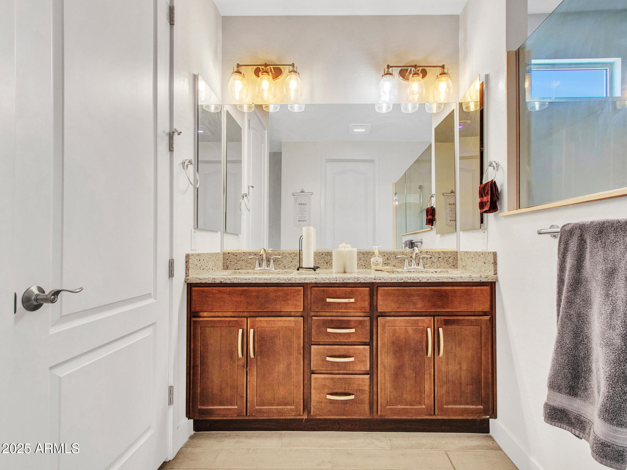 Goodyear, Arizona 85338, United States, 2 Bedrooms Bedrooms, ,2 BathroomsBathrooms,Residential,Active,136948