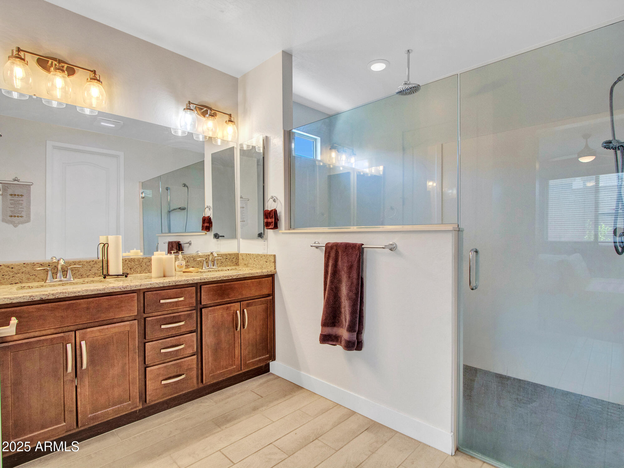 Goodyear, Arizona 85338, United States, 2 Bedrooms Bedrooms, ,2 BathroomsBathrooms,Residential,Active,136948