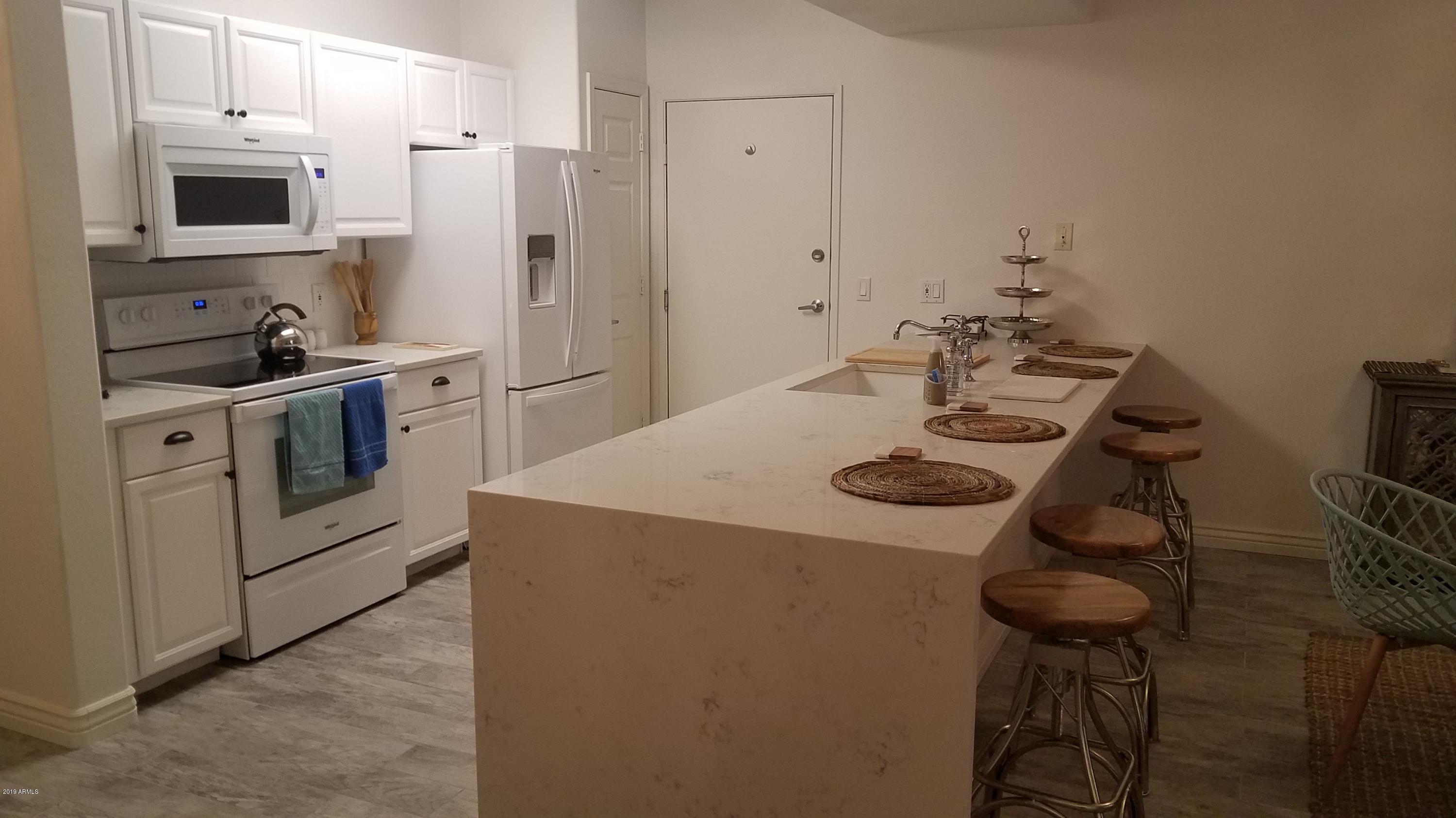 19777 N 76TH Street 1147