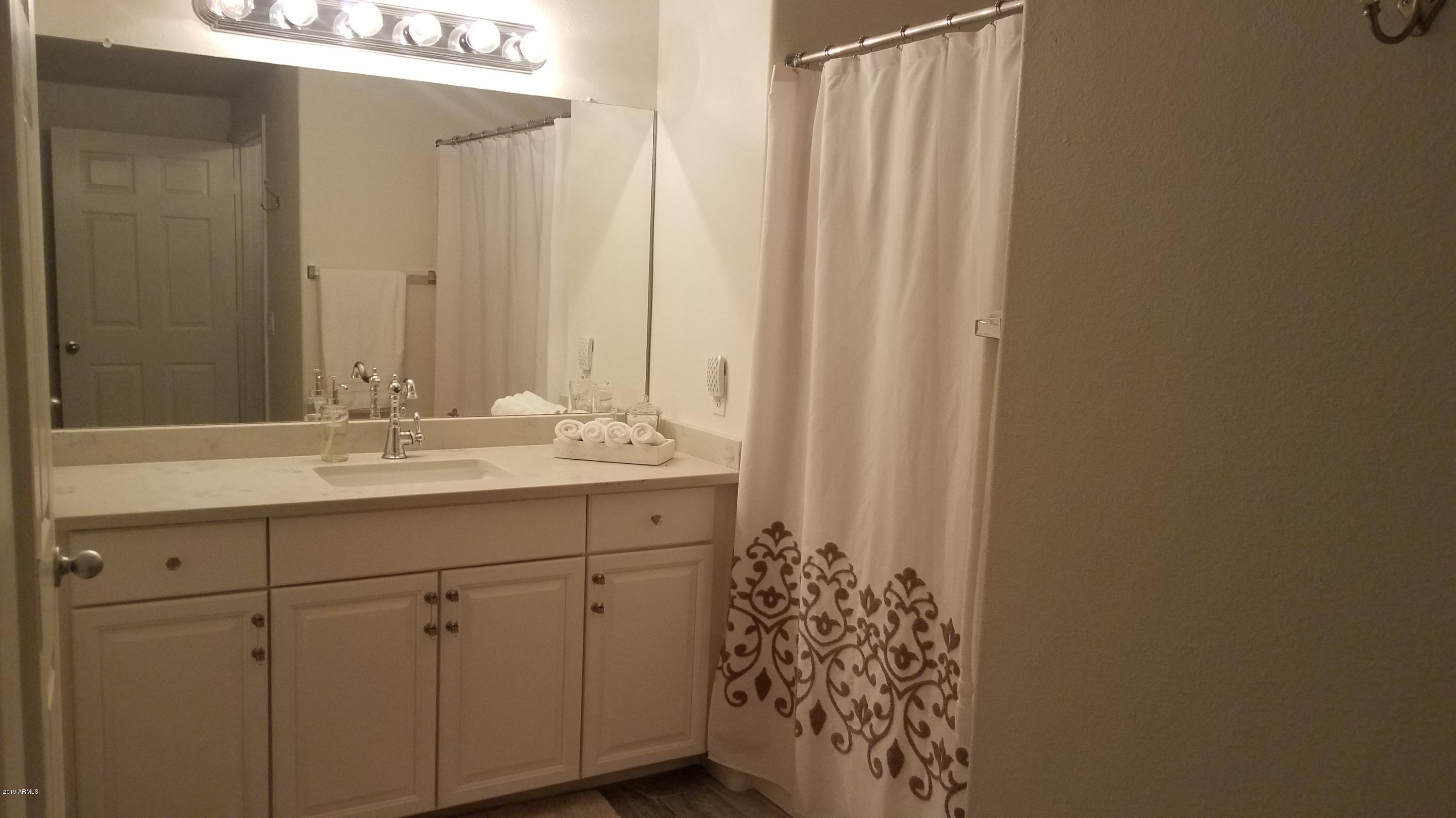 19777 N 76TH Street 1147