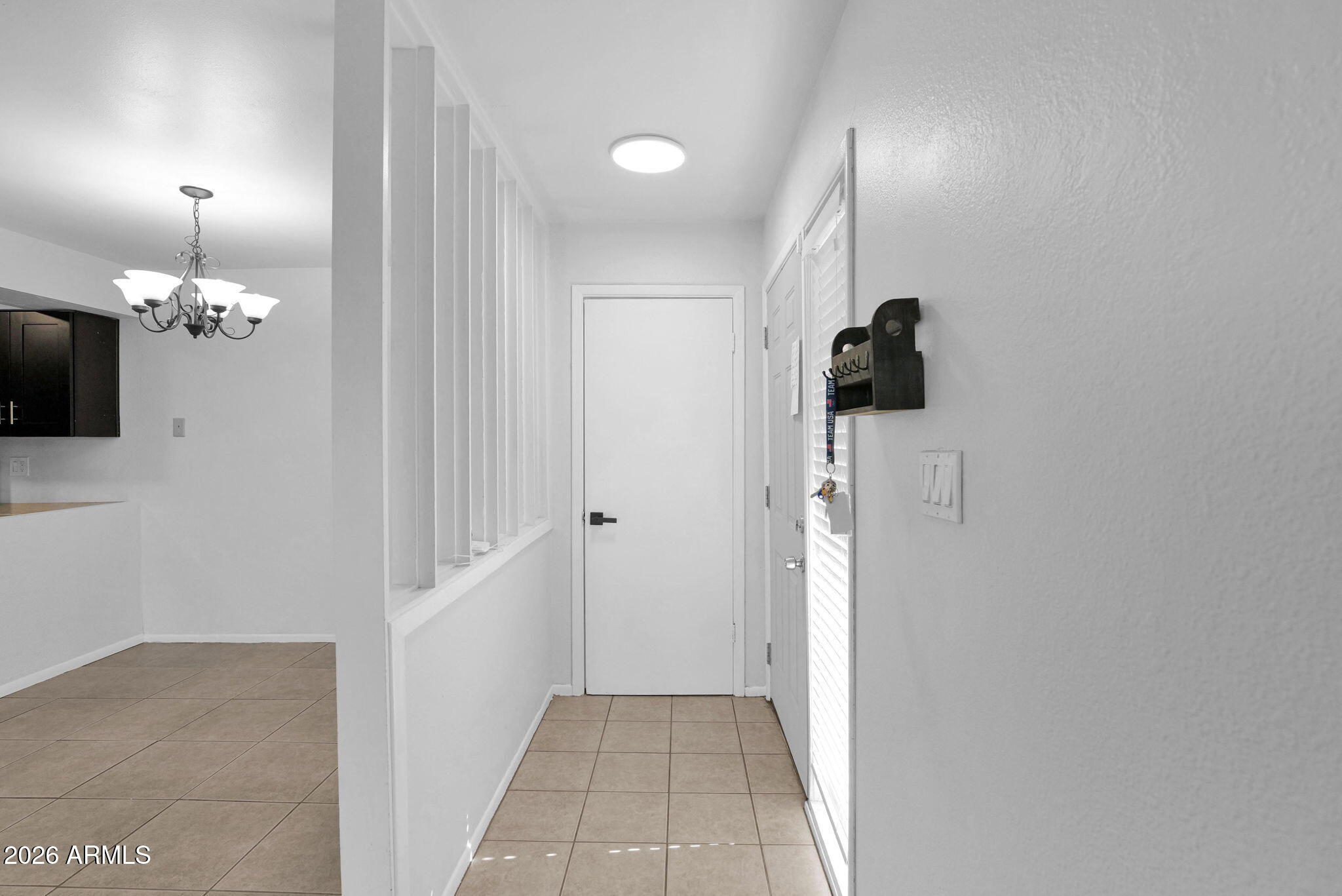 1808 E CENTER Lane D