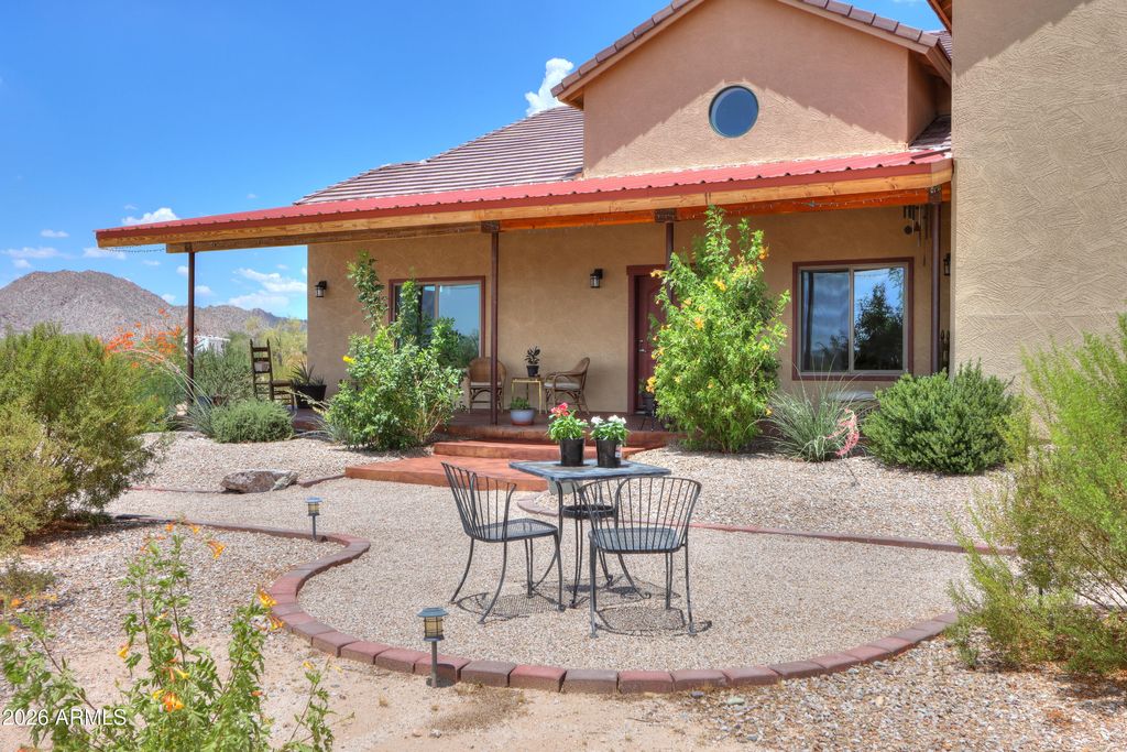 Photo of 11422 N Hazeldine Road, Casa Grande, AZ 85194 (MLS # 7005198)