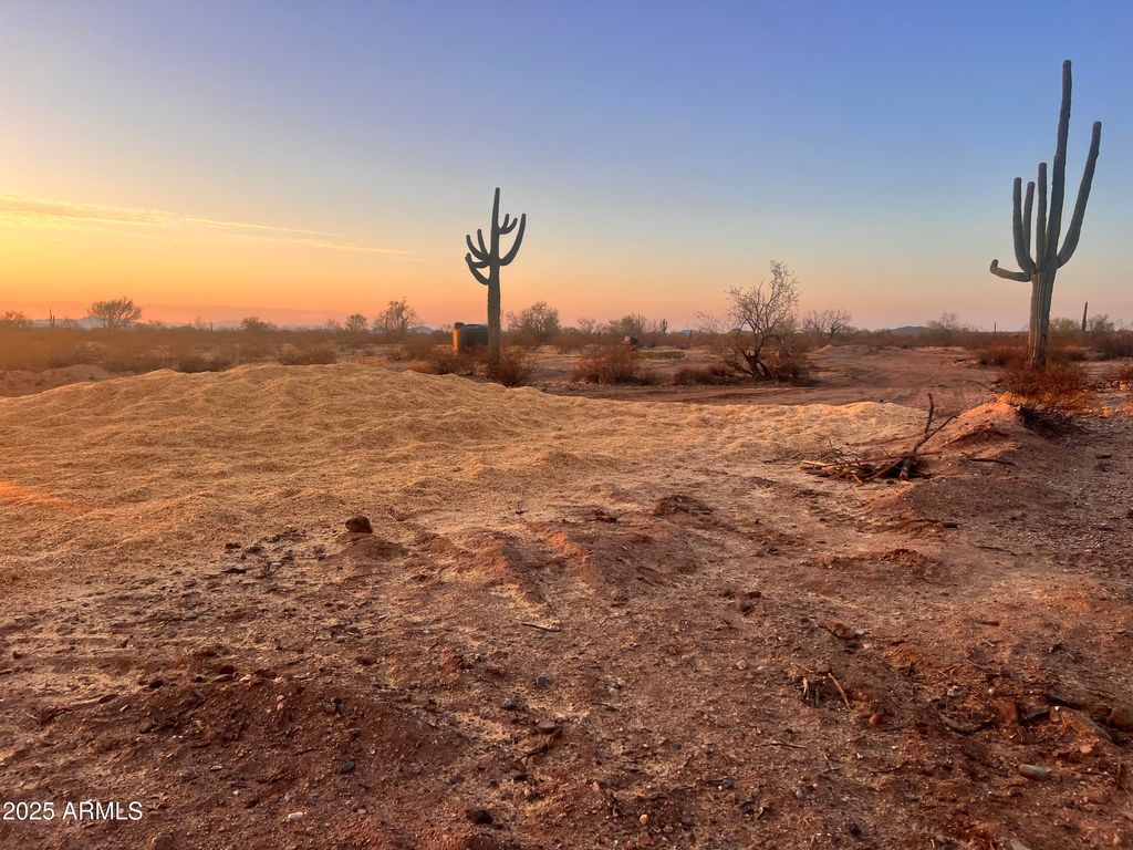 Photo of 0 Liebre Rd Lot A 2.7 Acres #27, Maricopa, AZ 85139 (MLS # 6905164)