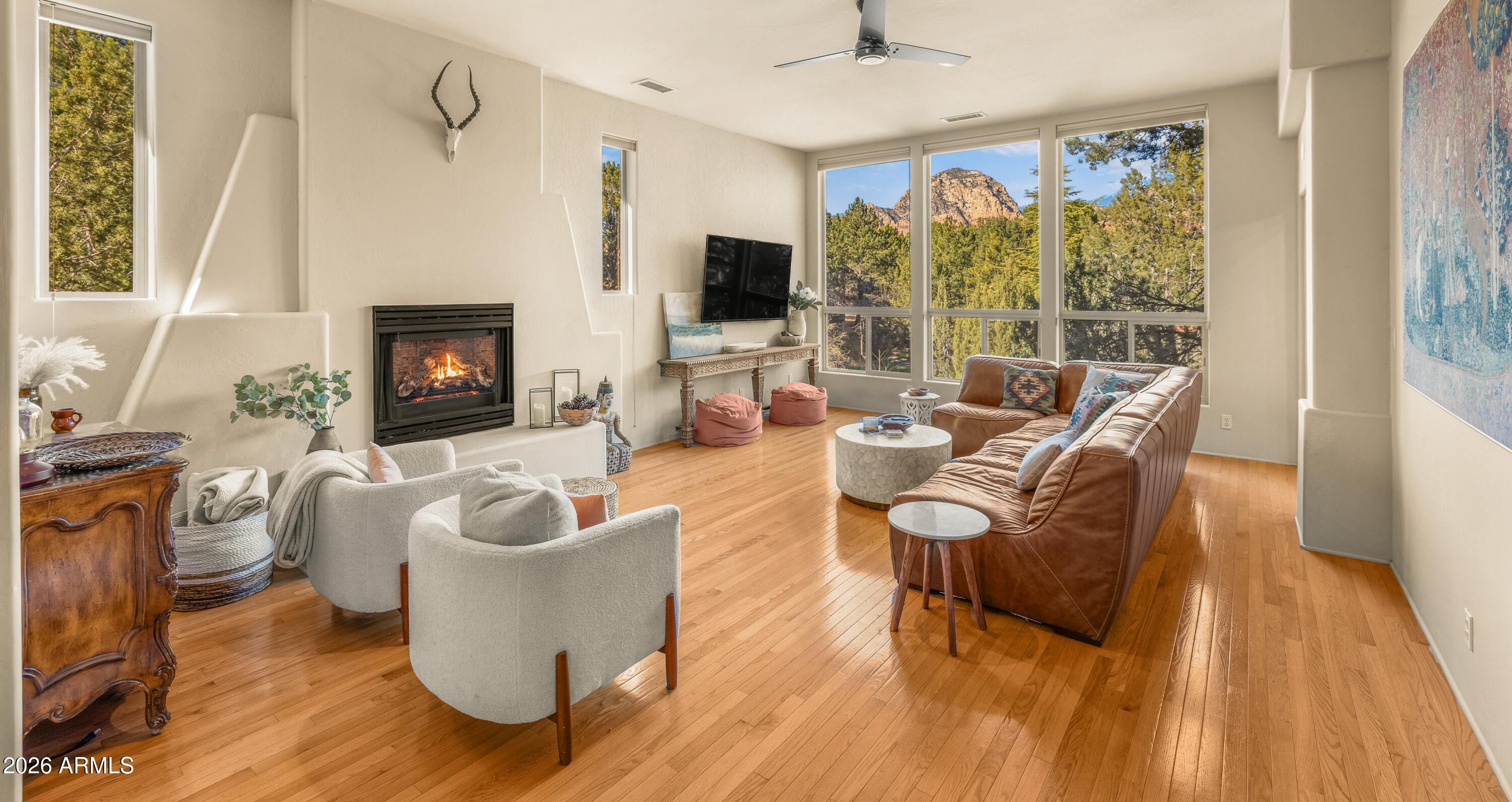 185 PANORAMA Boulevard