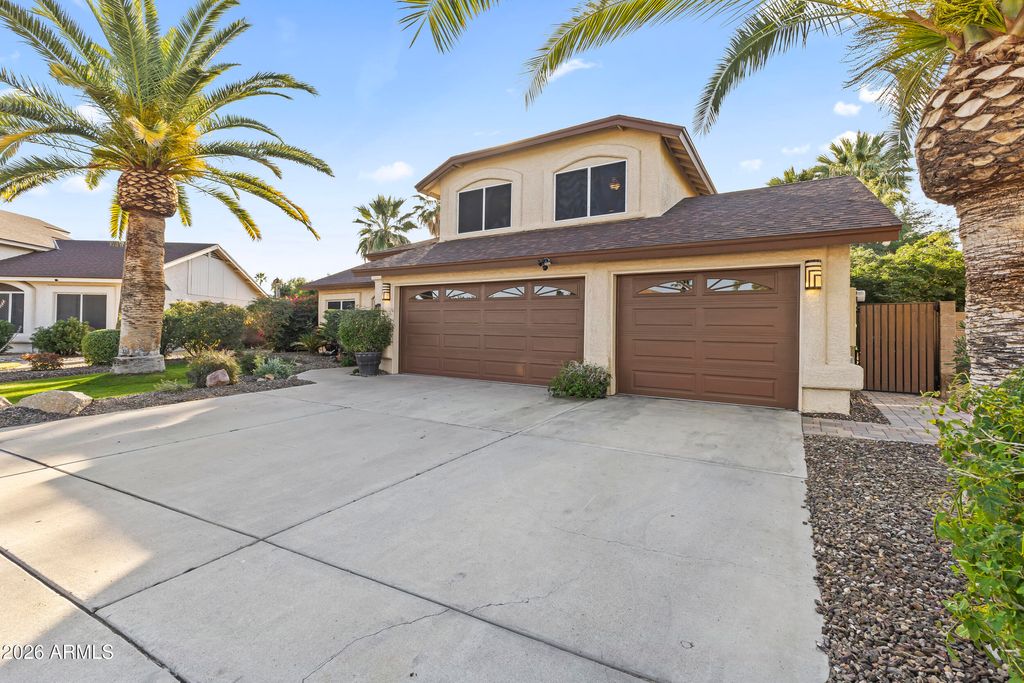 Photo of 4445 W Avenida Del Sol, Glendale, AZ 85310 (MLS # 6973393)