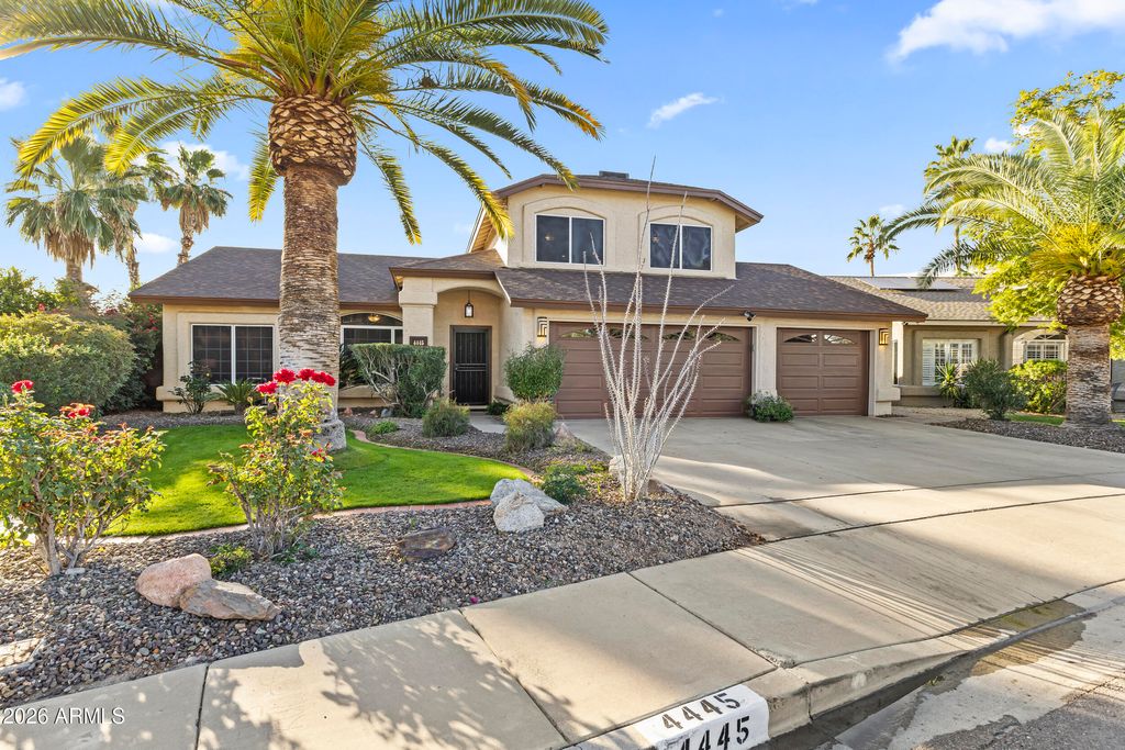 Photo of 4445 W Avenida Del Sol, Glendale, AZ 85310 (MLS # 6973393)