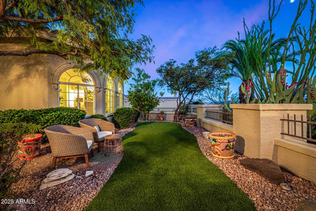 Photo of 15848 E Brodiea Drive, Fountain Hills, AZ 85268 (MLS # 6928108)