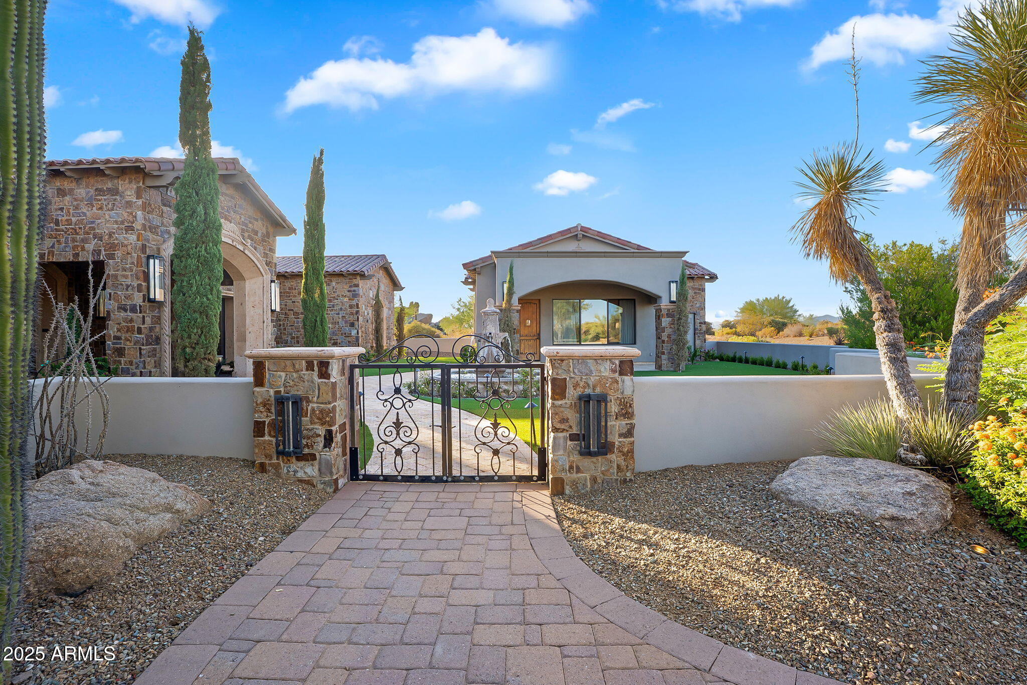 11609 E QUARTZ ROCK Road