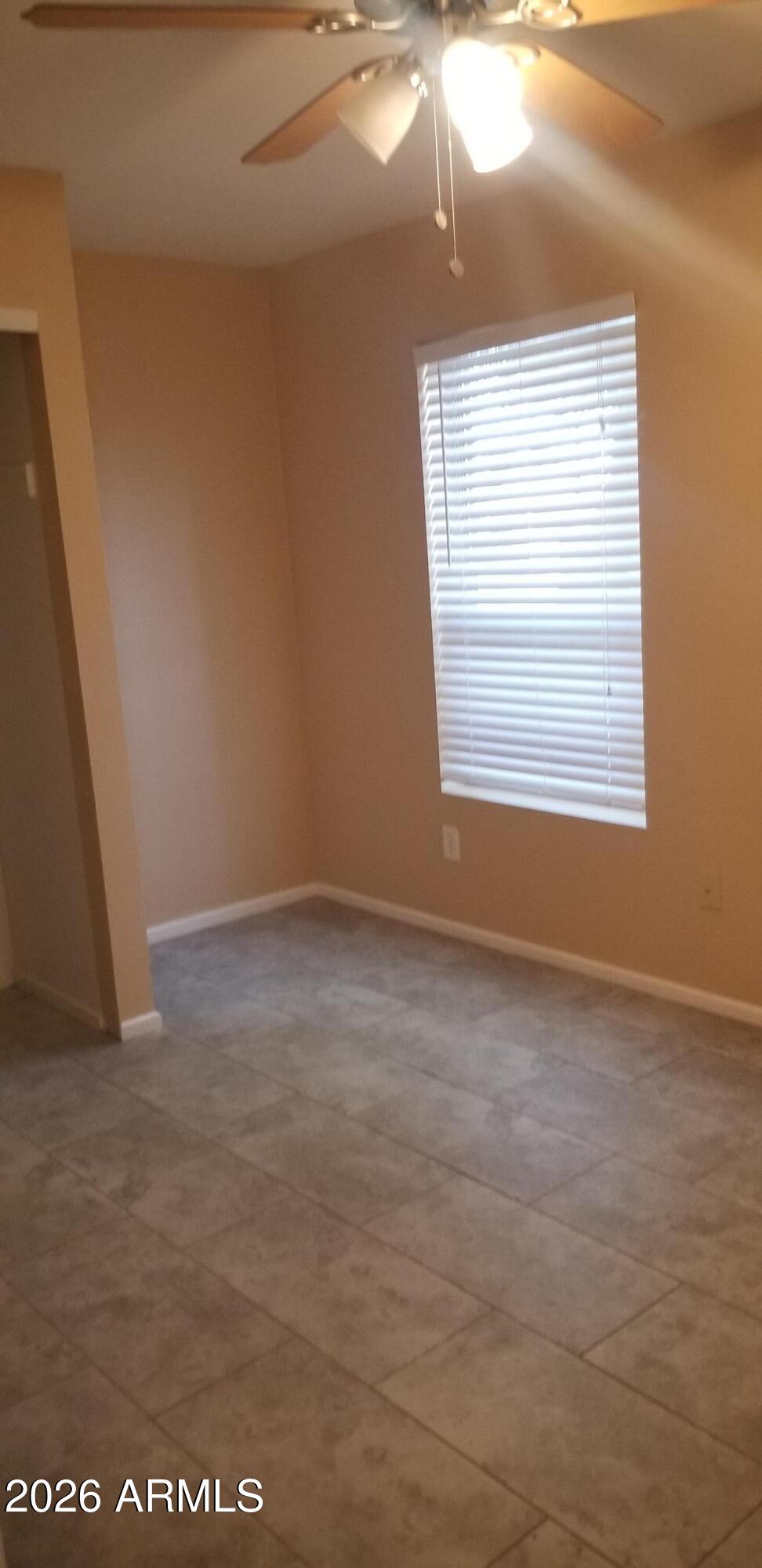 735 E Dana Avenue 101