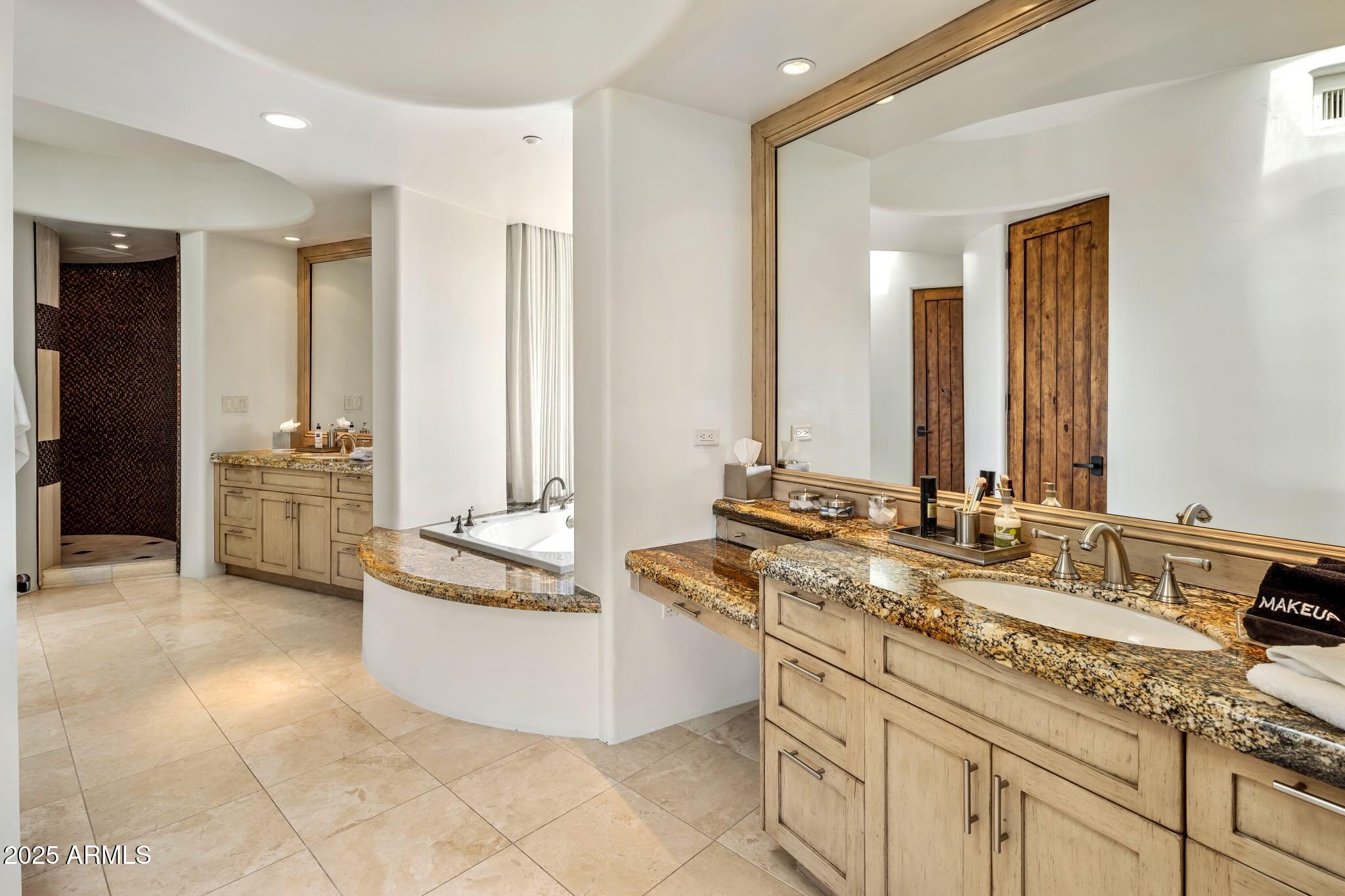 Scottsdale, Arizona, 85255, United States, 5 Bedrooms Bedrooms, ,7 BathroomsBathrooms,Residential,Active,2030580